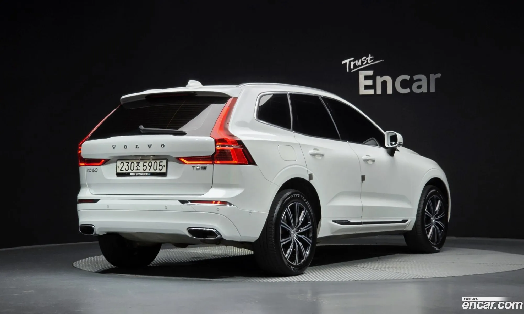 Volvo XC60 2020 — 37