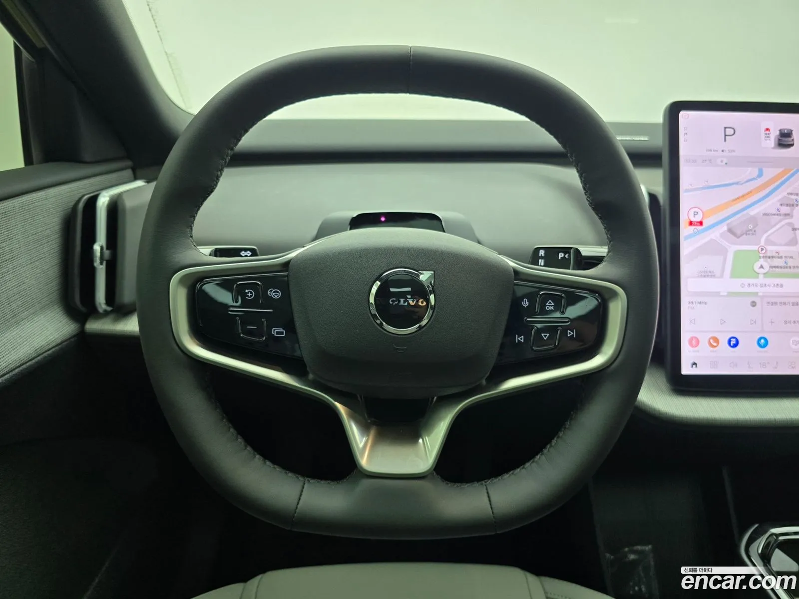 Volvo EX30 2025 — 19