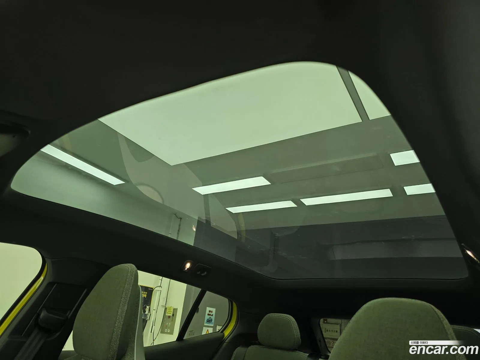 Volvo EX30 2025 — 9