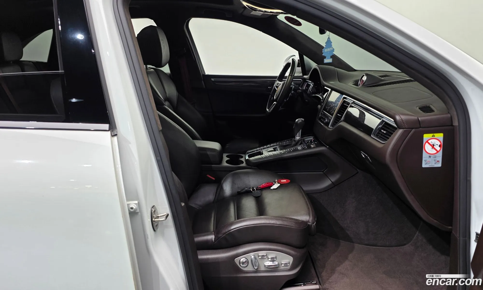 Porsche Macan 2018 WP1AF295XJLB67266 — 12