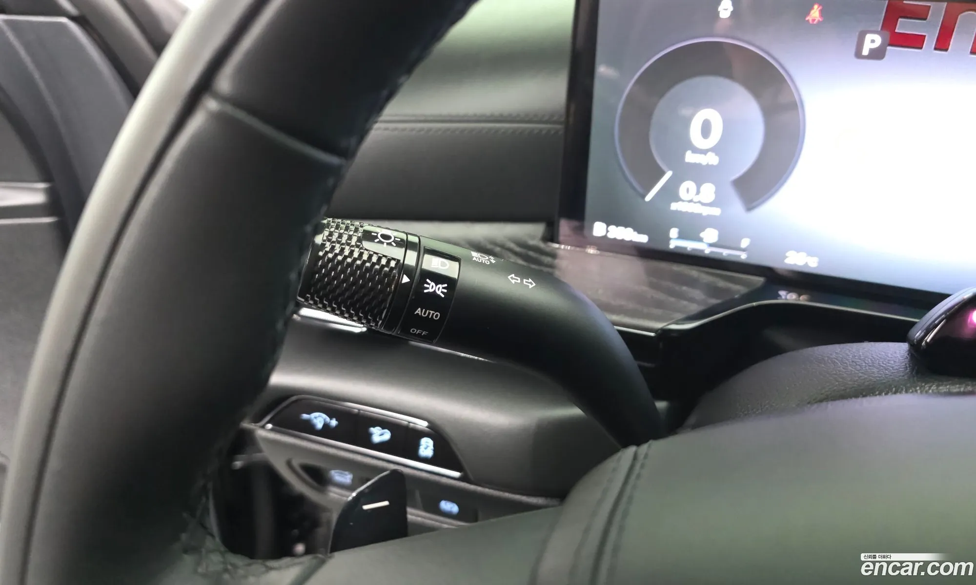 Genesis GV80 2025 KMTHA81BDSU306886 — 18