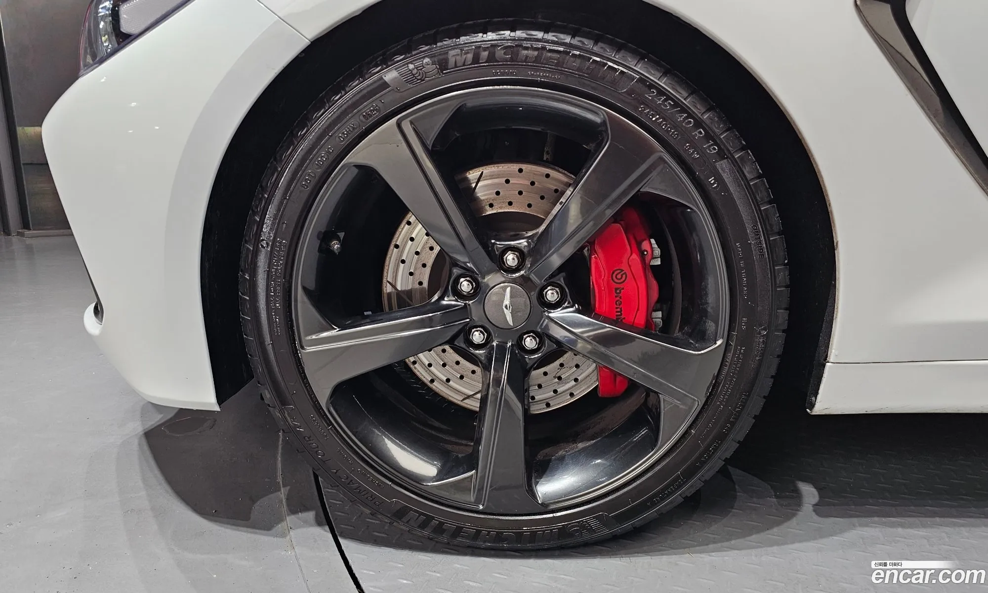 Genesis G70 2020 — 20