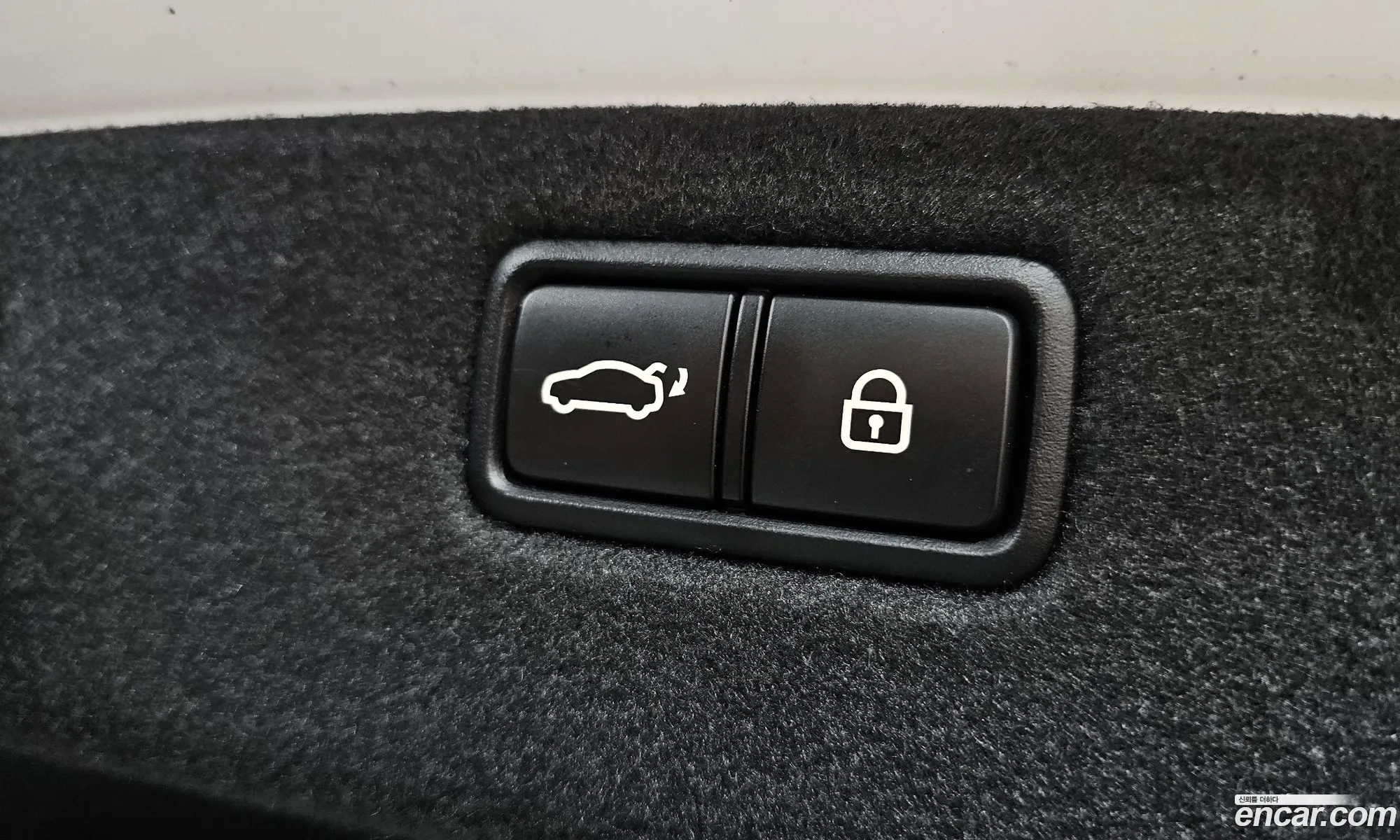 Genesis G70 2020 — 2