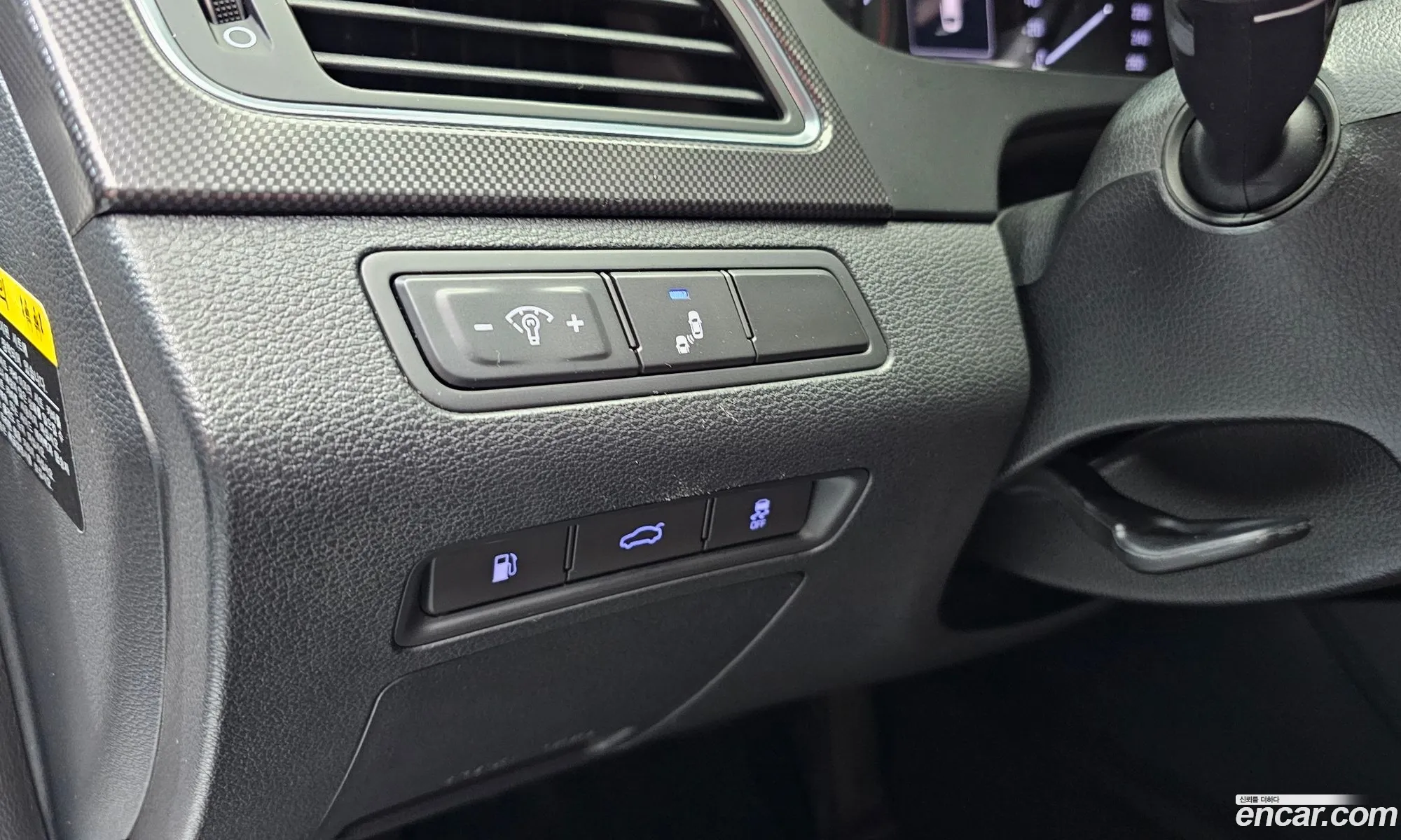 Hyundai LF Sonata 2016 — 2