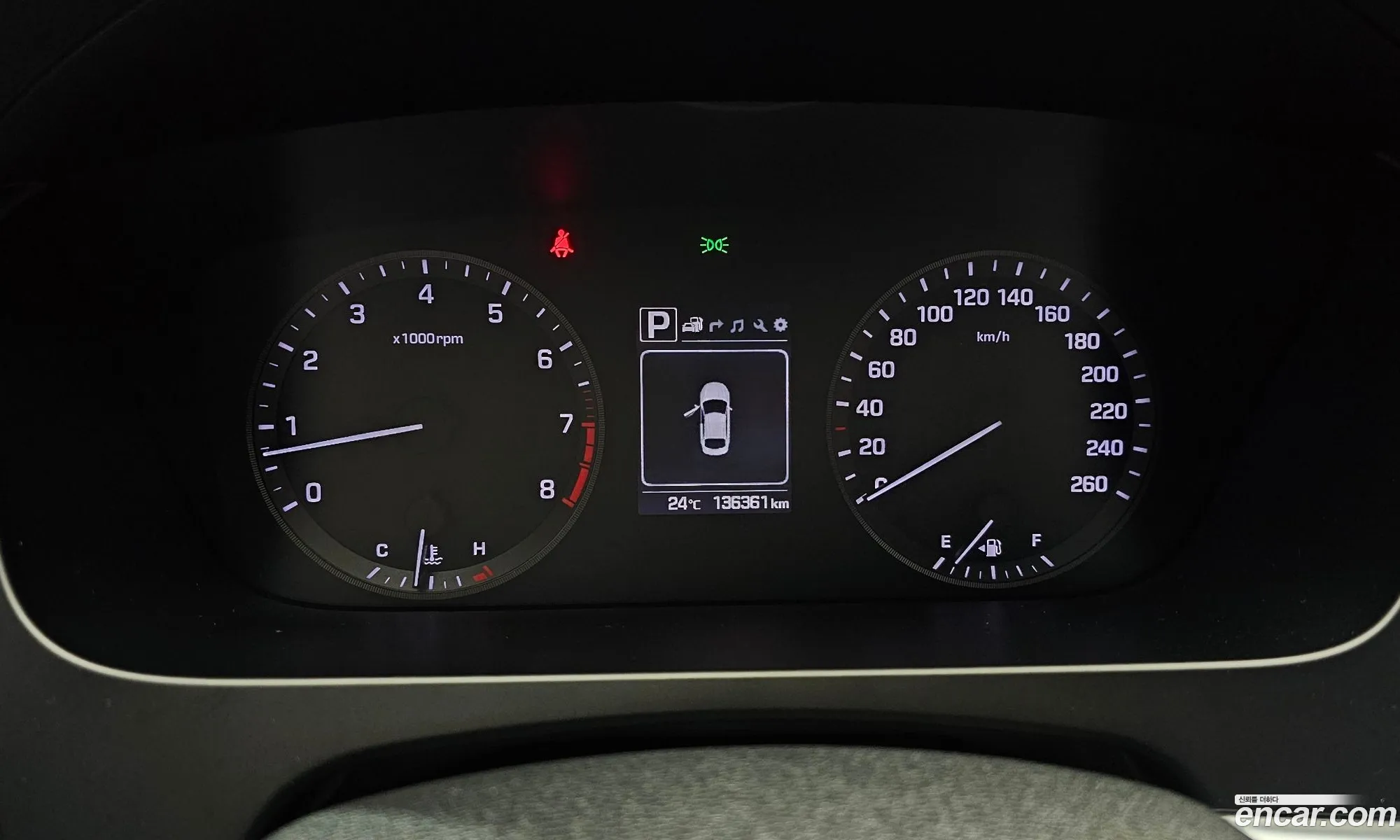 Hyundai LF Sonata 2016 — 14