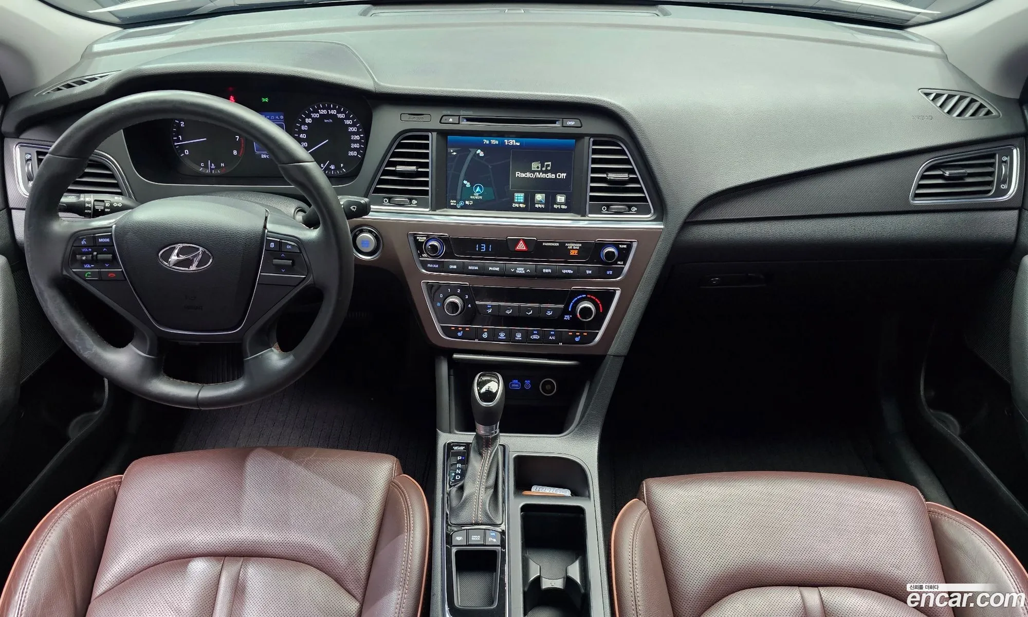 Hyundai LF Sonata 2016 — 15