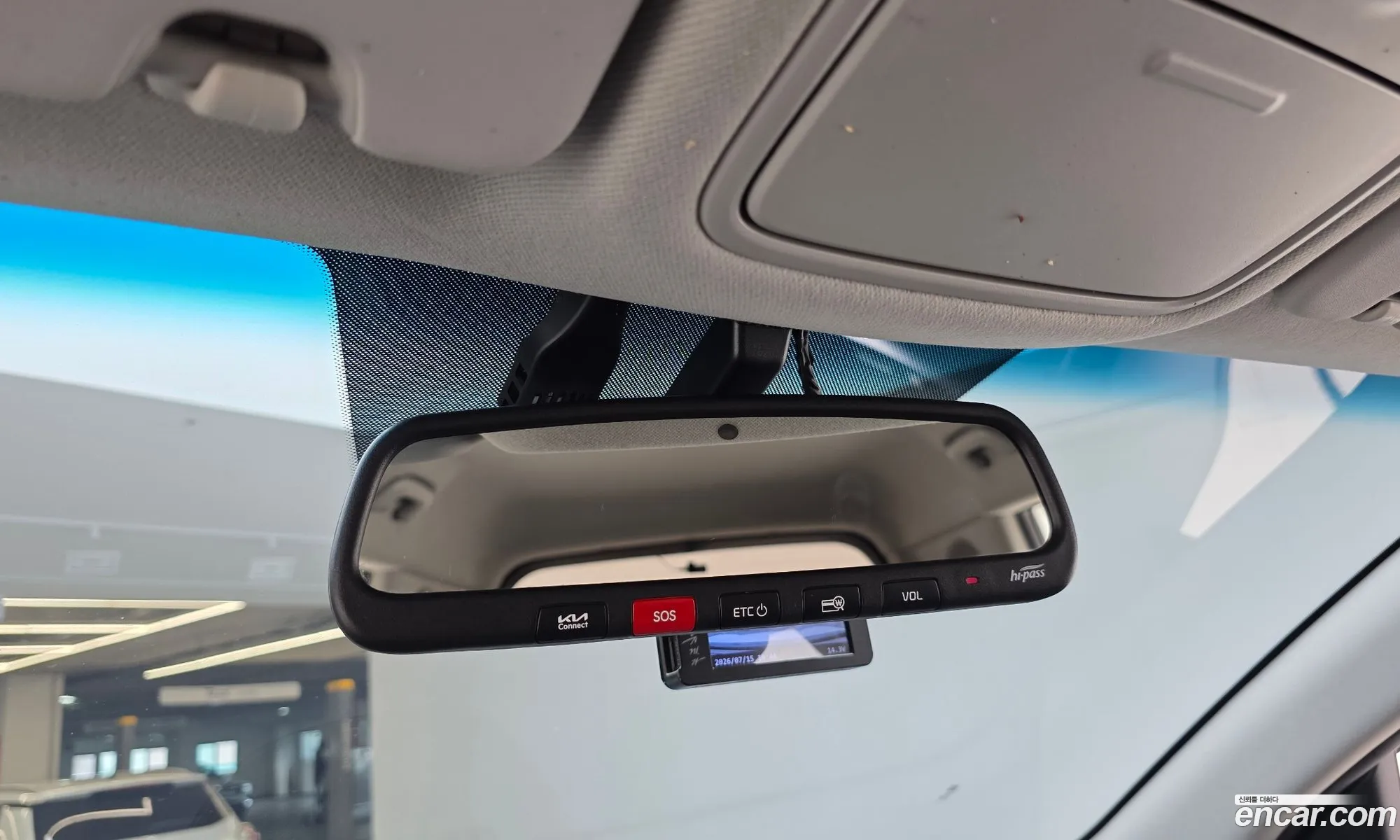 Kia Niro Plus 2022 — 3