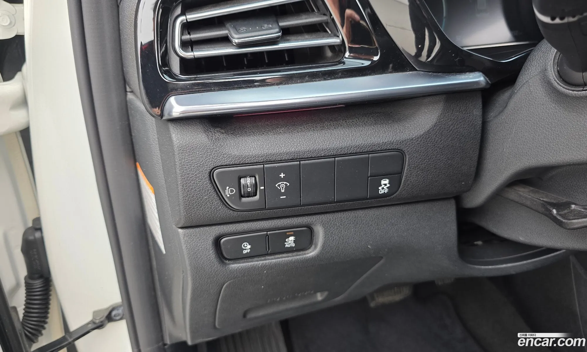 Kia Niro Plus 2022 — 17