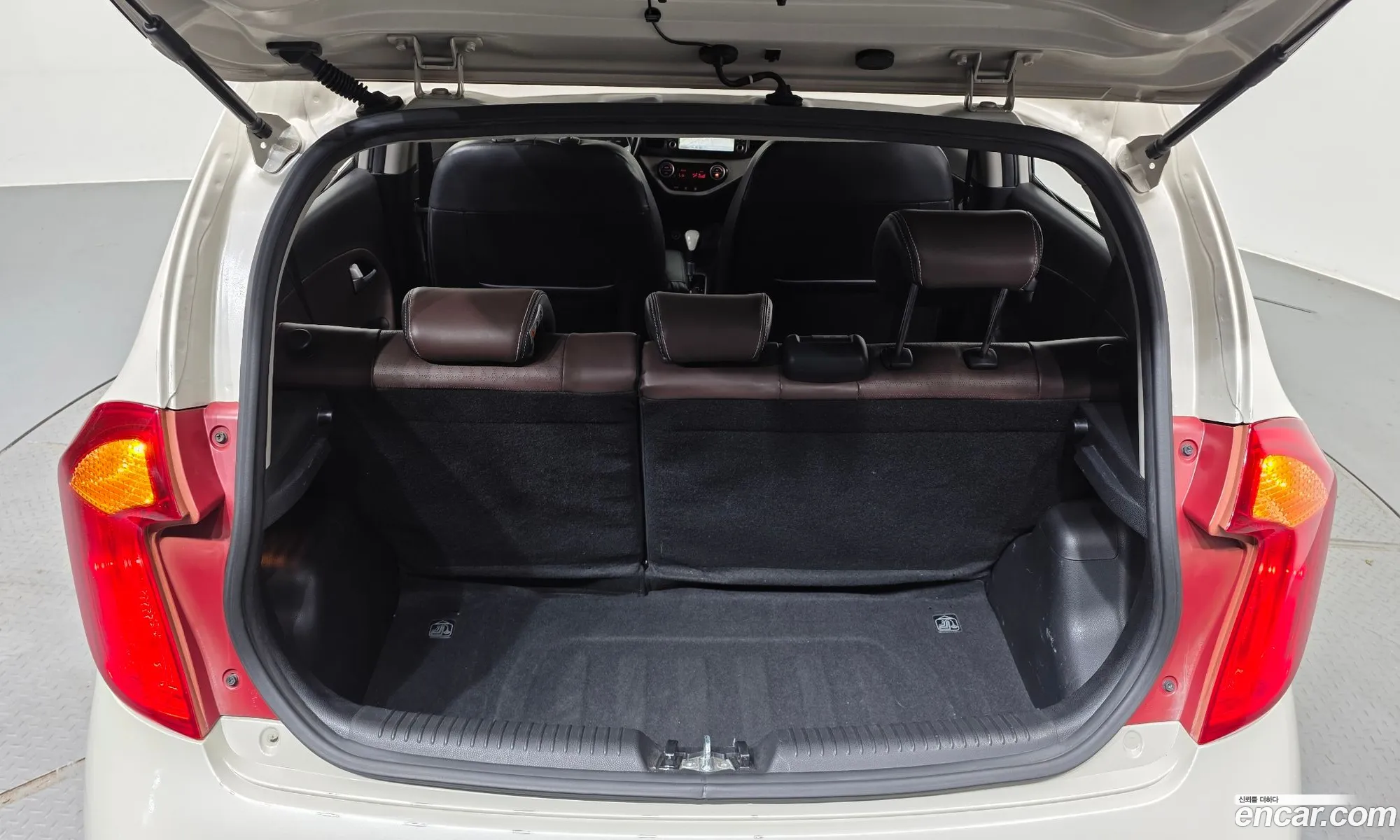 Kia Morning 2015 KNABX515BGT115394 — 7