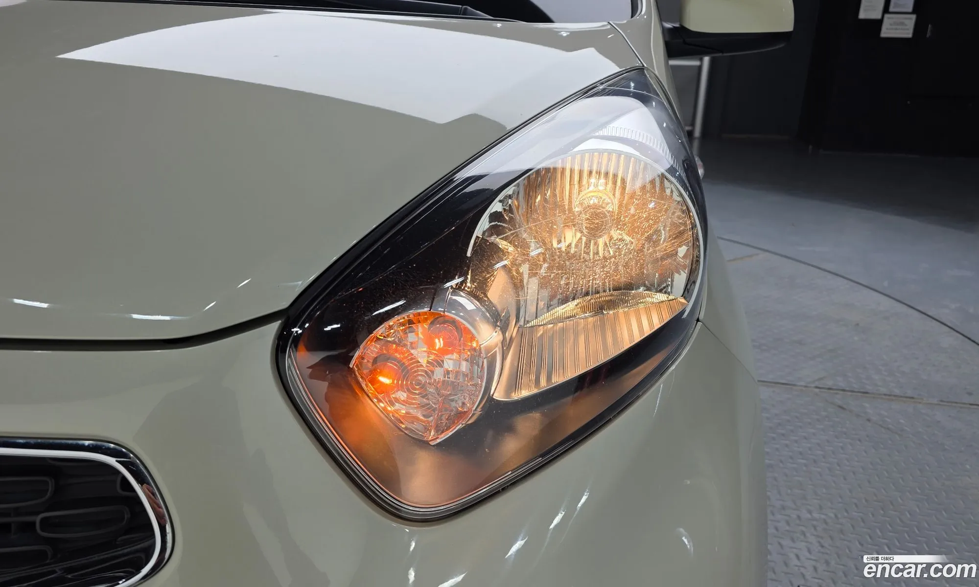 Kia Morning 2015 KNABX515BGT115394 — 17