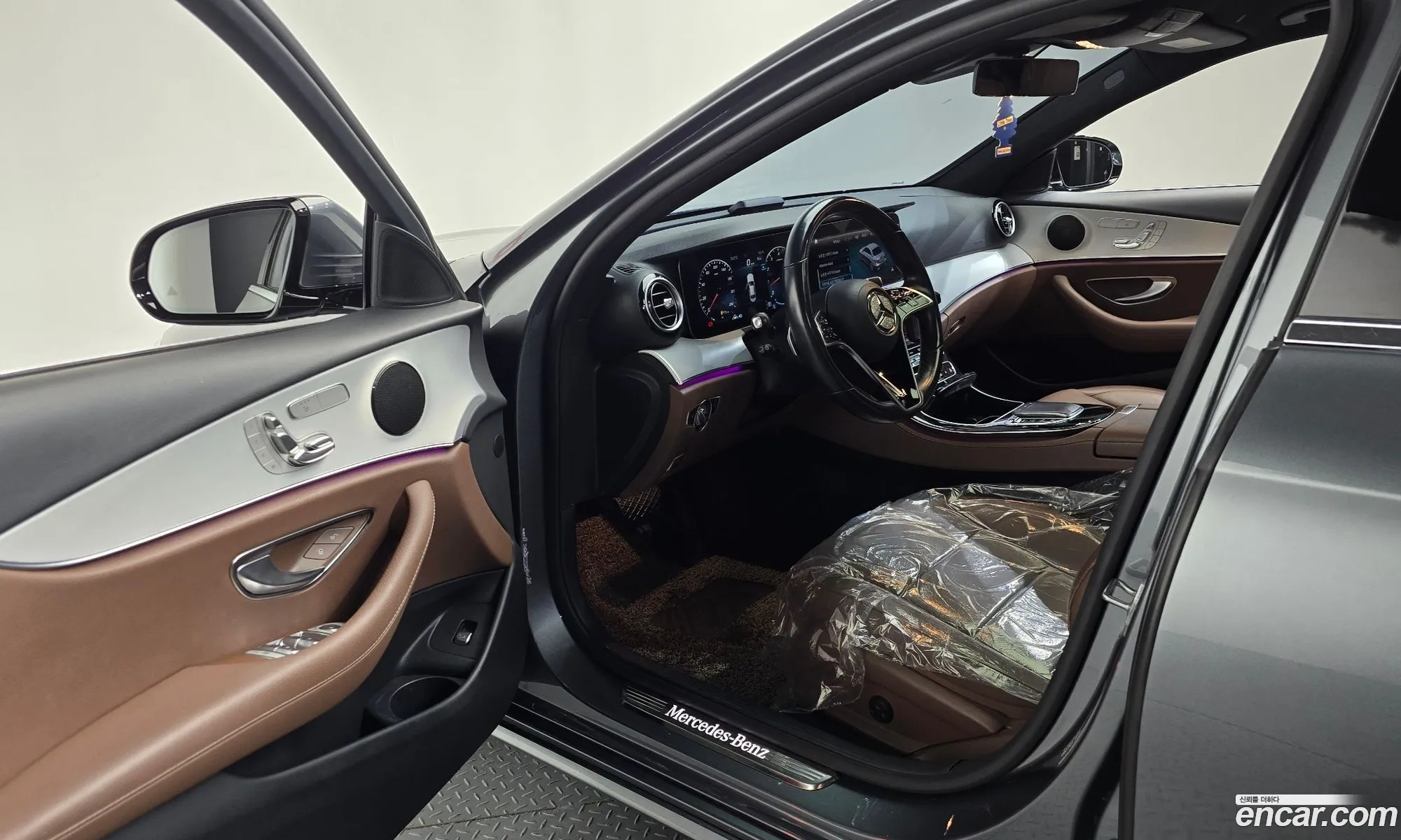 Mercedes-Benz E-Class W213 2020 — 11