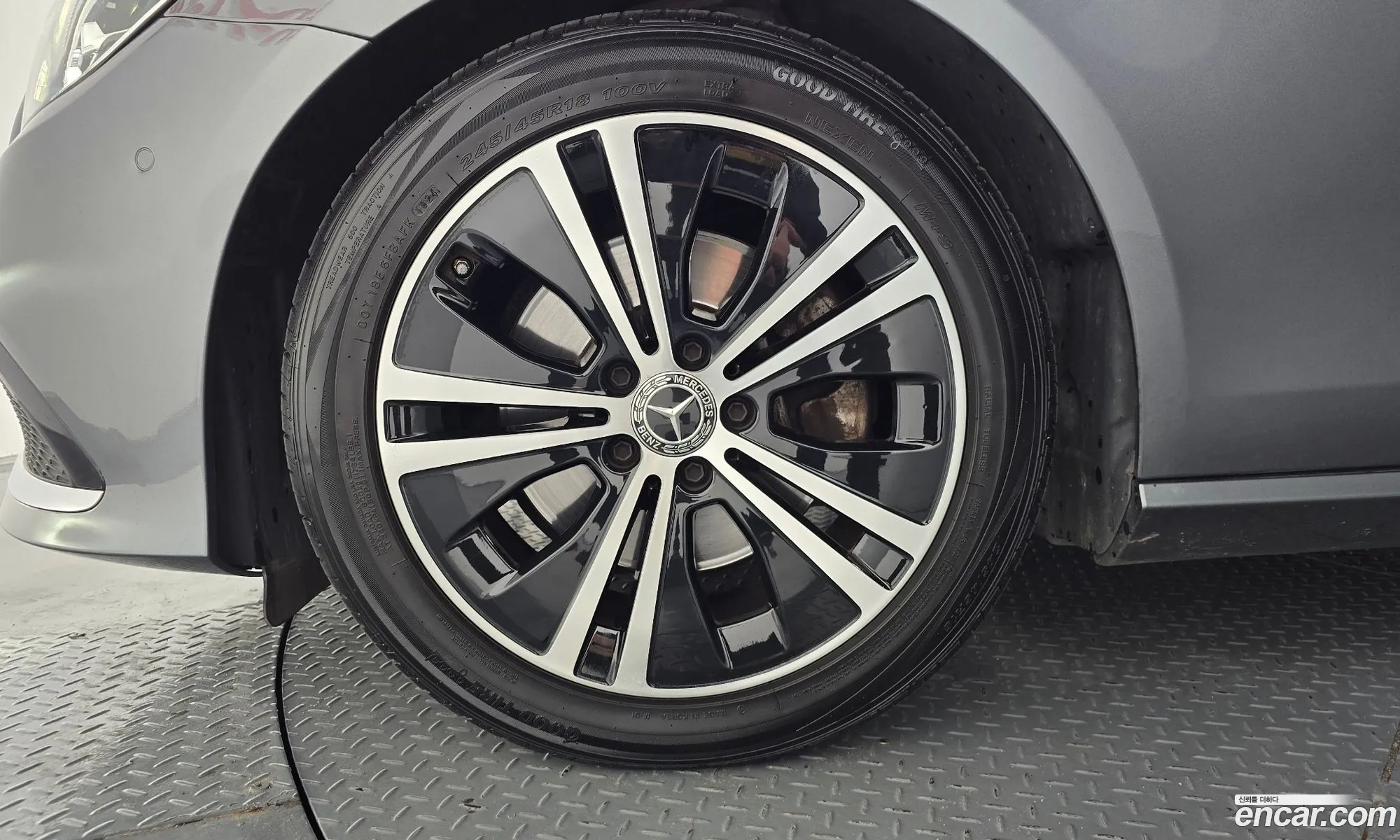 Mercedes-Benz E-Class W213 2020 — 14