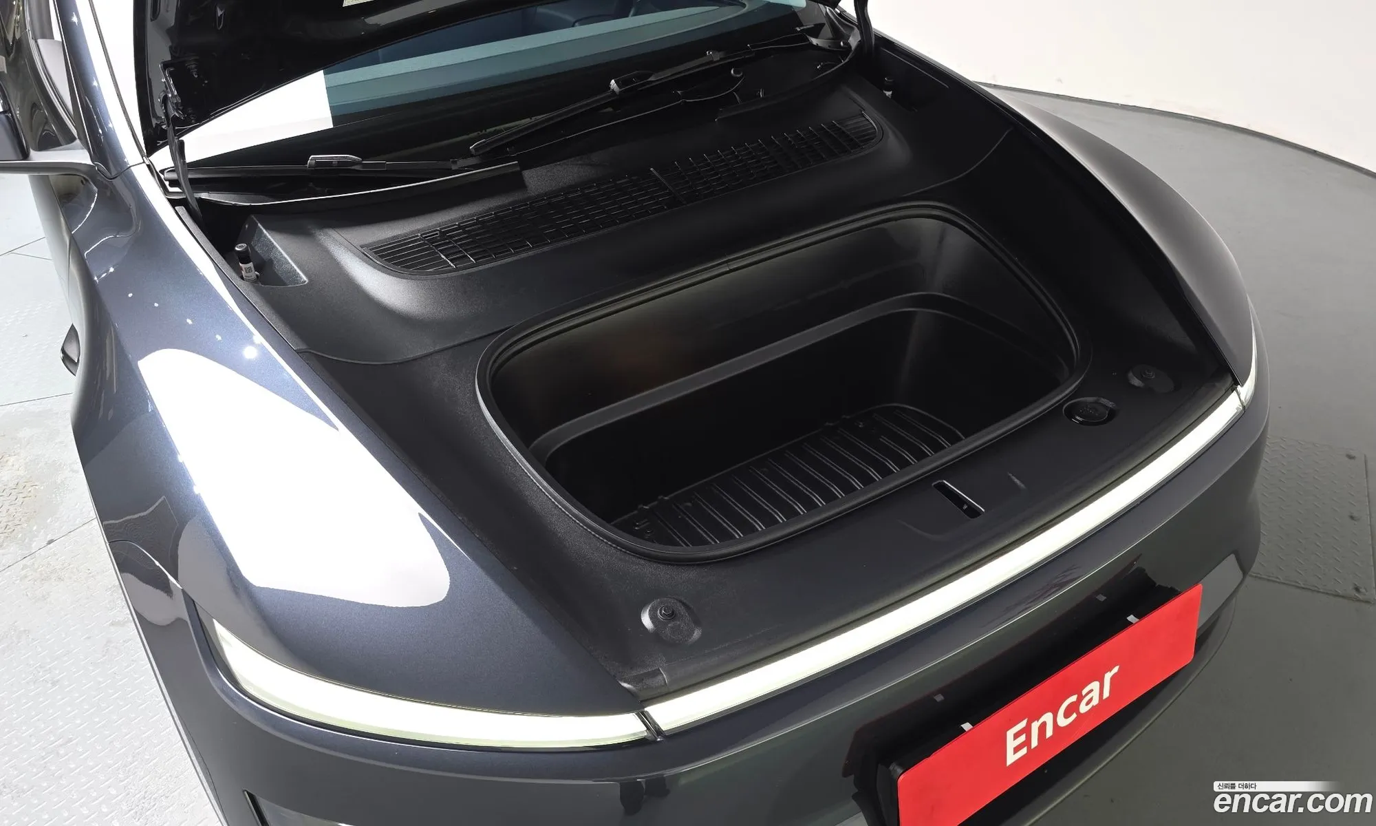 Tesla Model Y 2025 LRWYGCFJ0SC213139 — 5