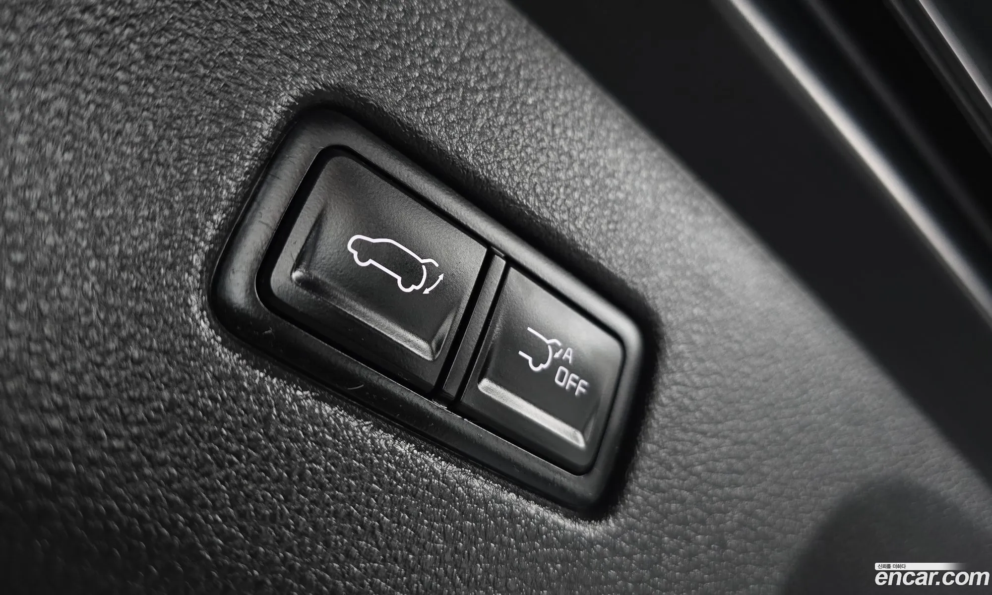 Kia Carnival 2023 KNANE813BPS355750 — 3
