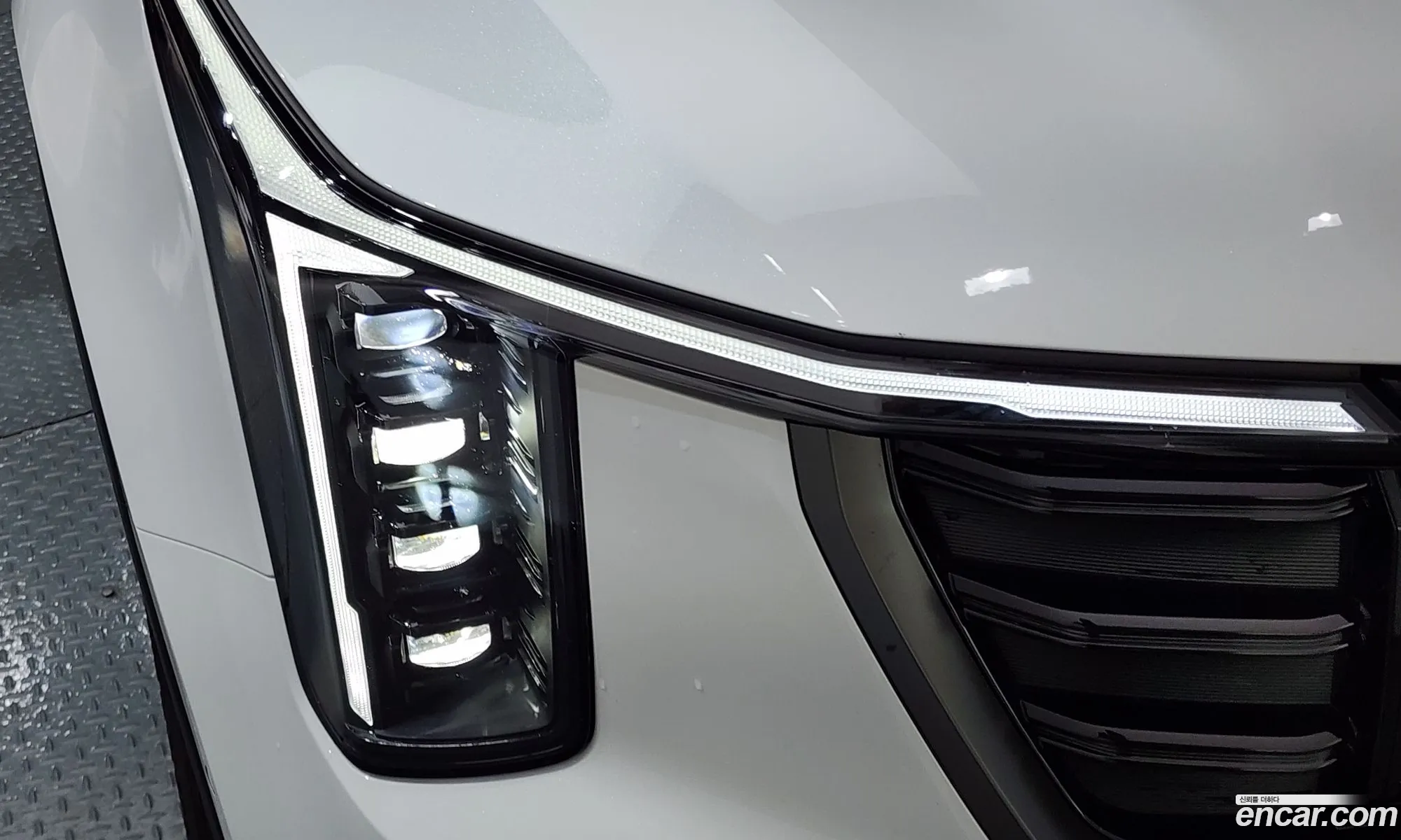 Kia Sorento 2025 — 28