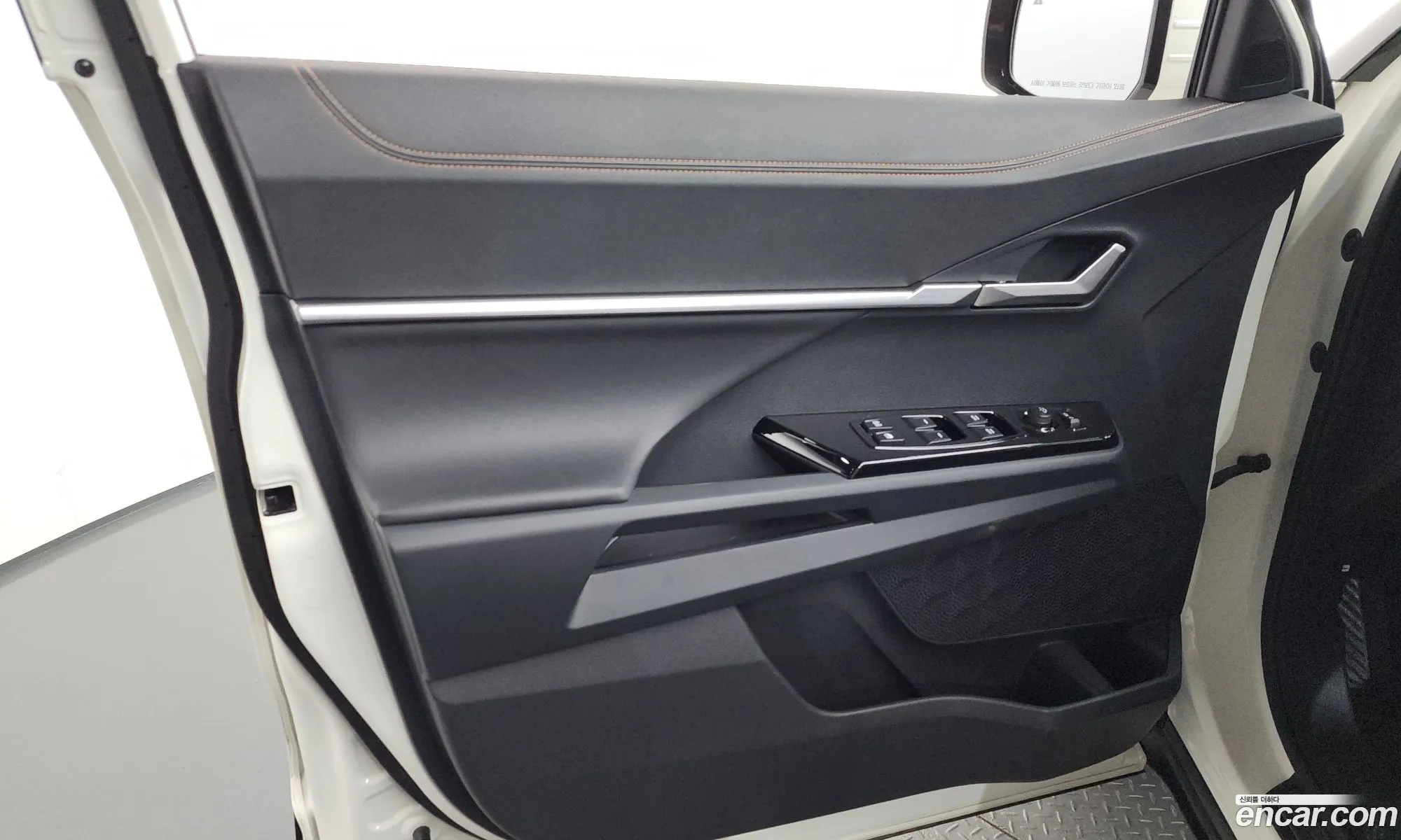 KG Mobility (SsangYong) Torres 2024 — 28
