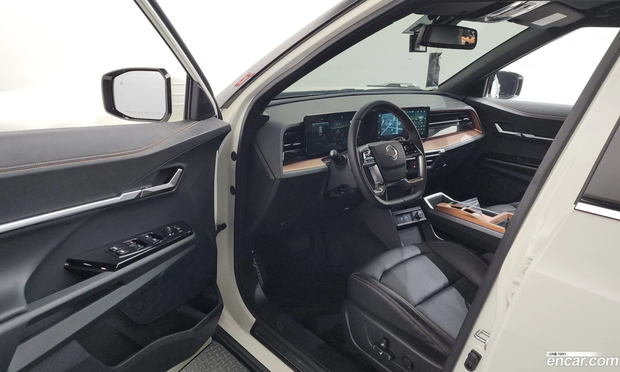 KG Mobility (SsangYong) Torres 2024 — 6