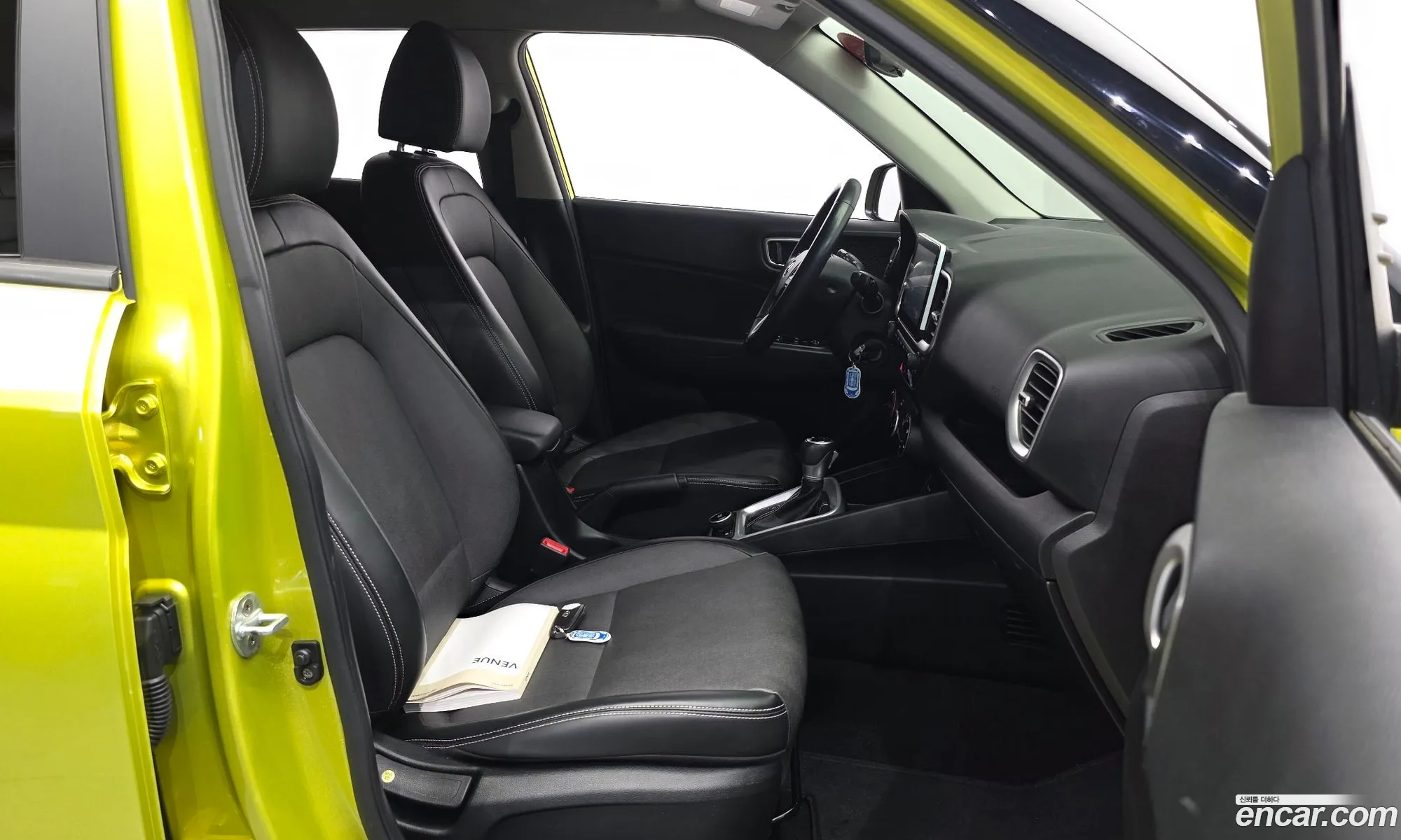 Hyundai Venue 2019 KMHRA813ELU022429 — 20