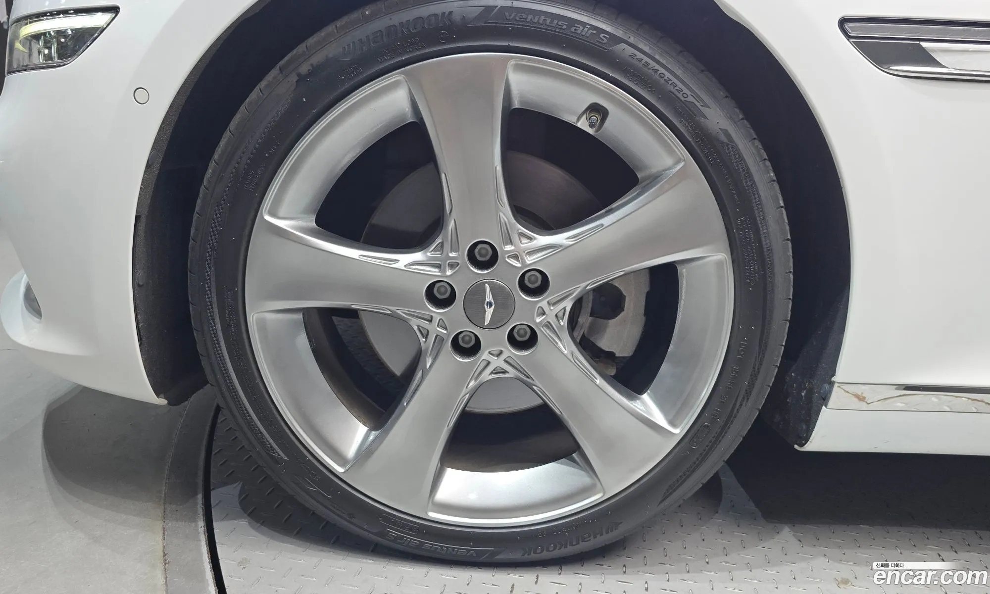 Genesis G80 2021 KMTGB41CDMU061155 — 14