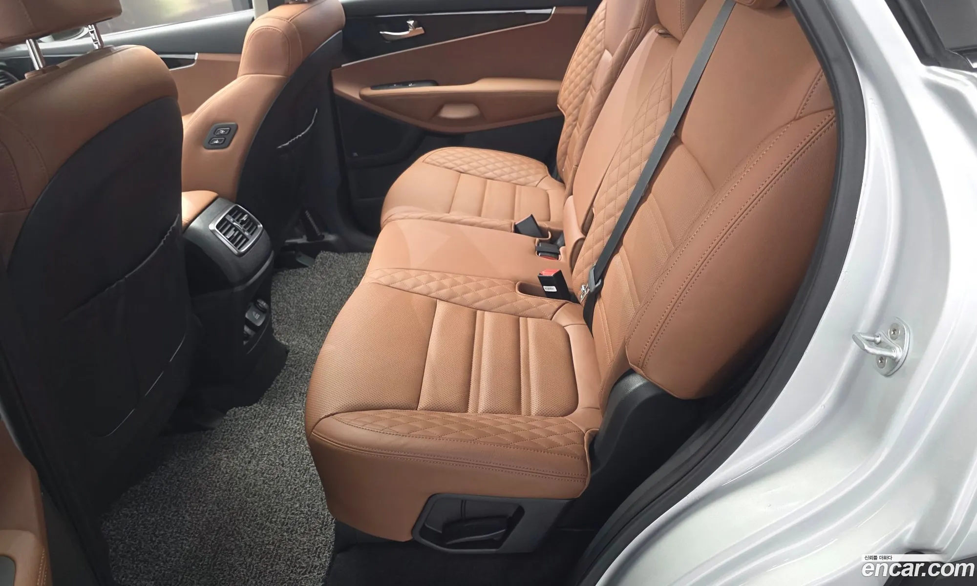 Kia Sorento 2019 KNAPK81BDLA553318 — 30