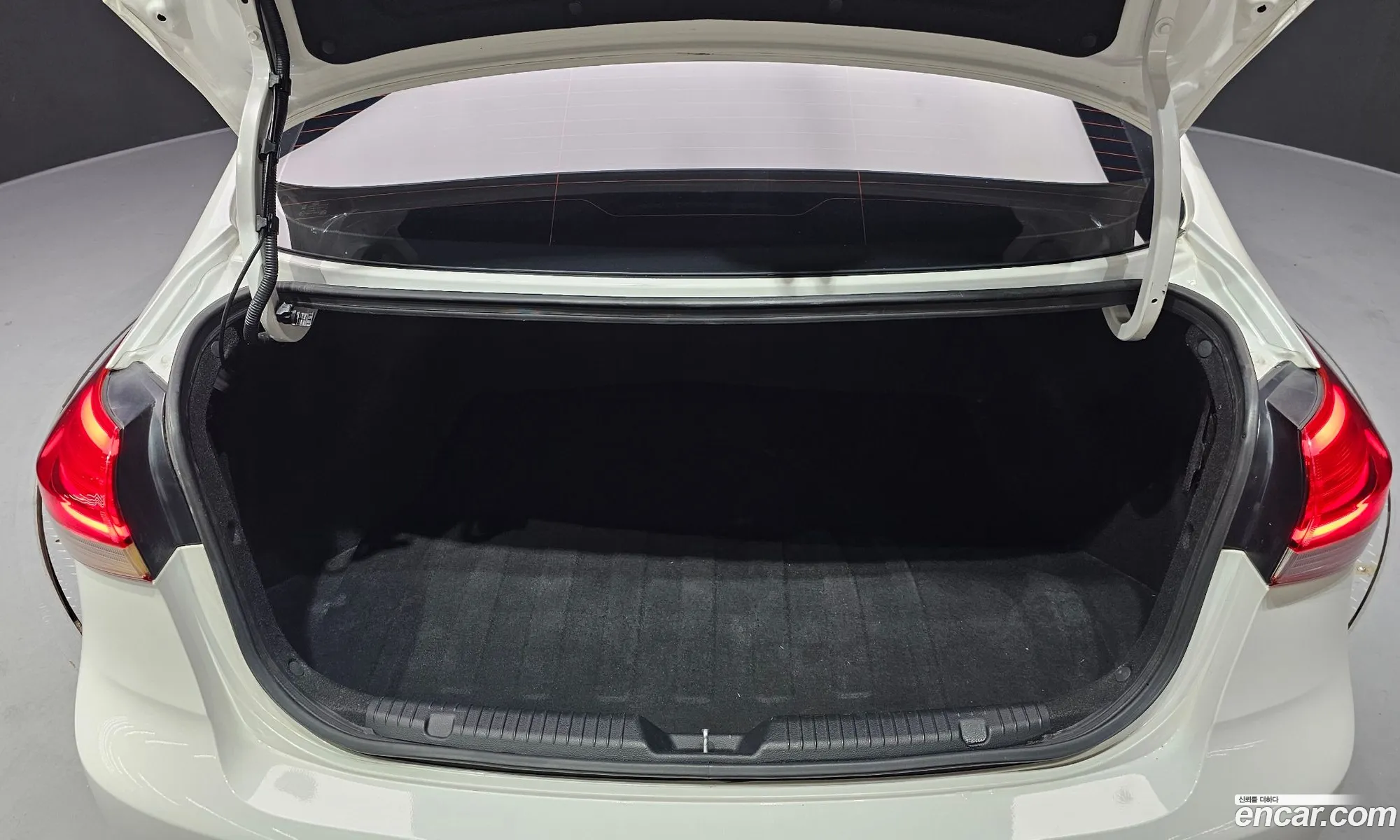Kia K3 2016 — 19