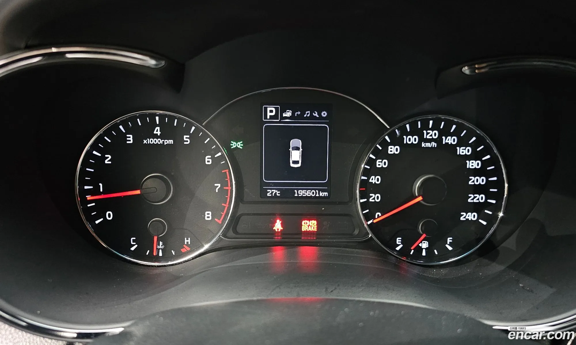 Kia K3 2016 — 20