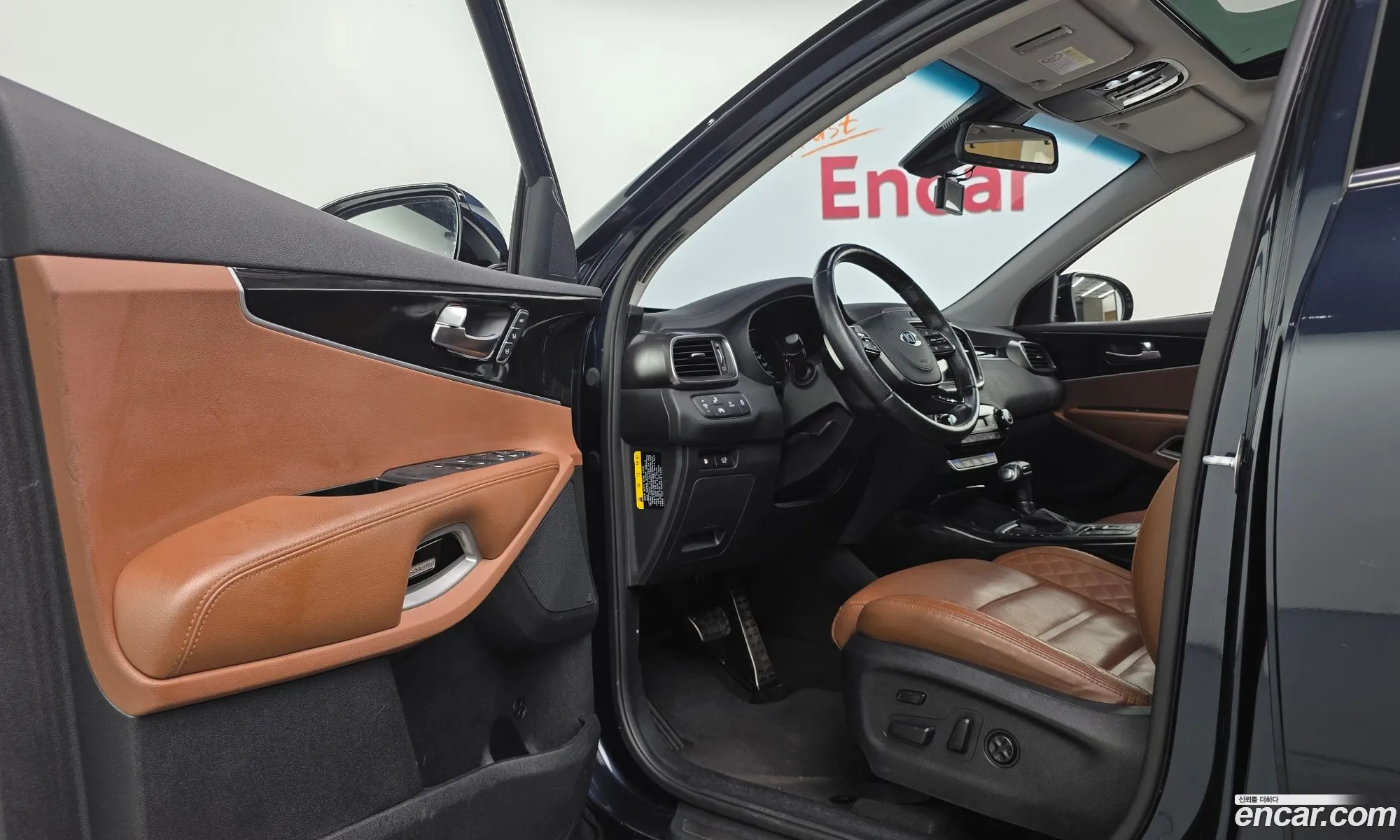 Kia Sorento 2017 KNAPH81BDJA393412 — 2