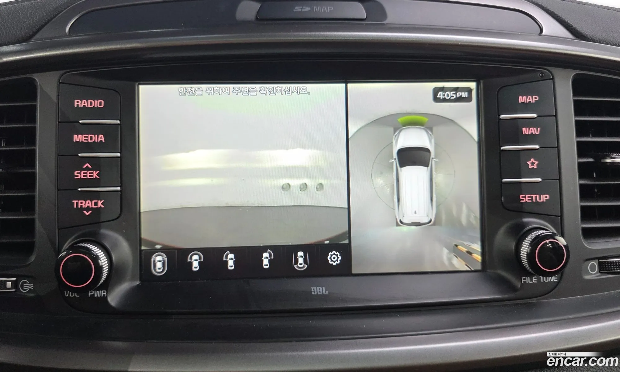 Kia Sorento 2017 KNAPH81BDJA393412 — 26