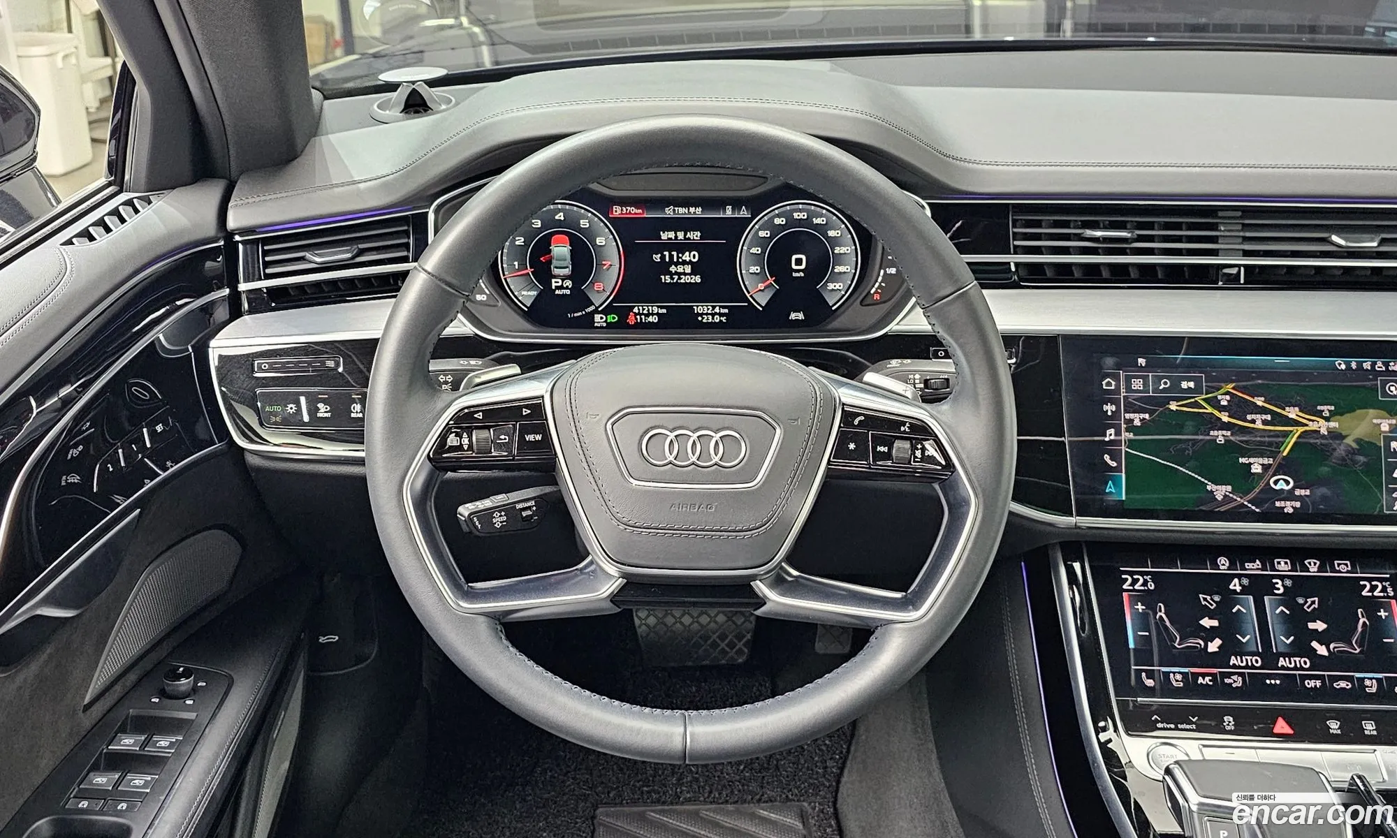 Audi A8 2019 WAUZZZF8XLN002387 — 34