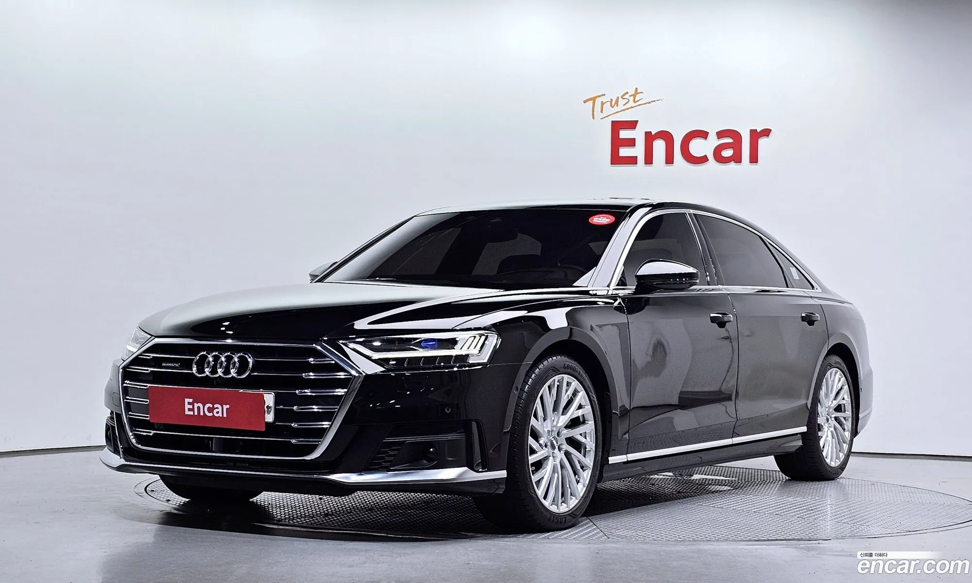 Audi A8 2019 WAUZZZF8XLN002387 — 26