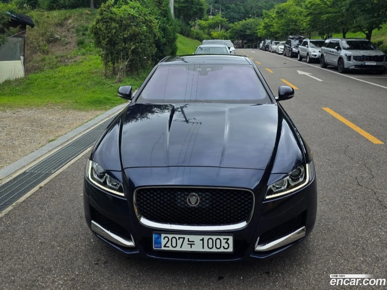 Jaguar XF 2017 — 9