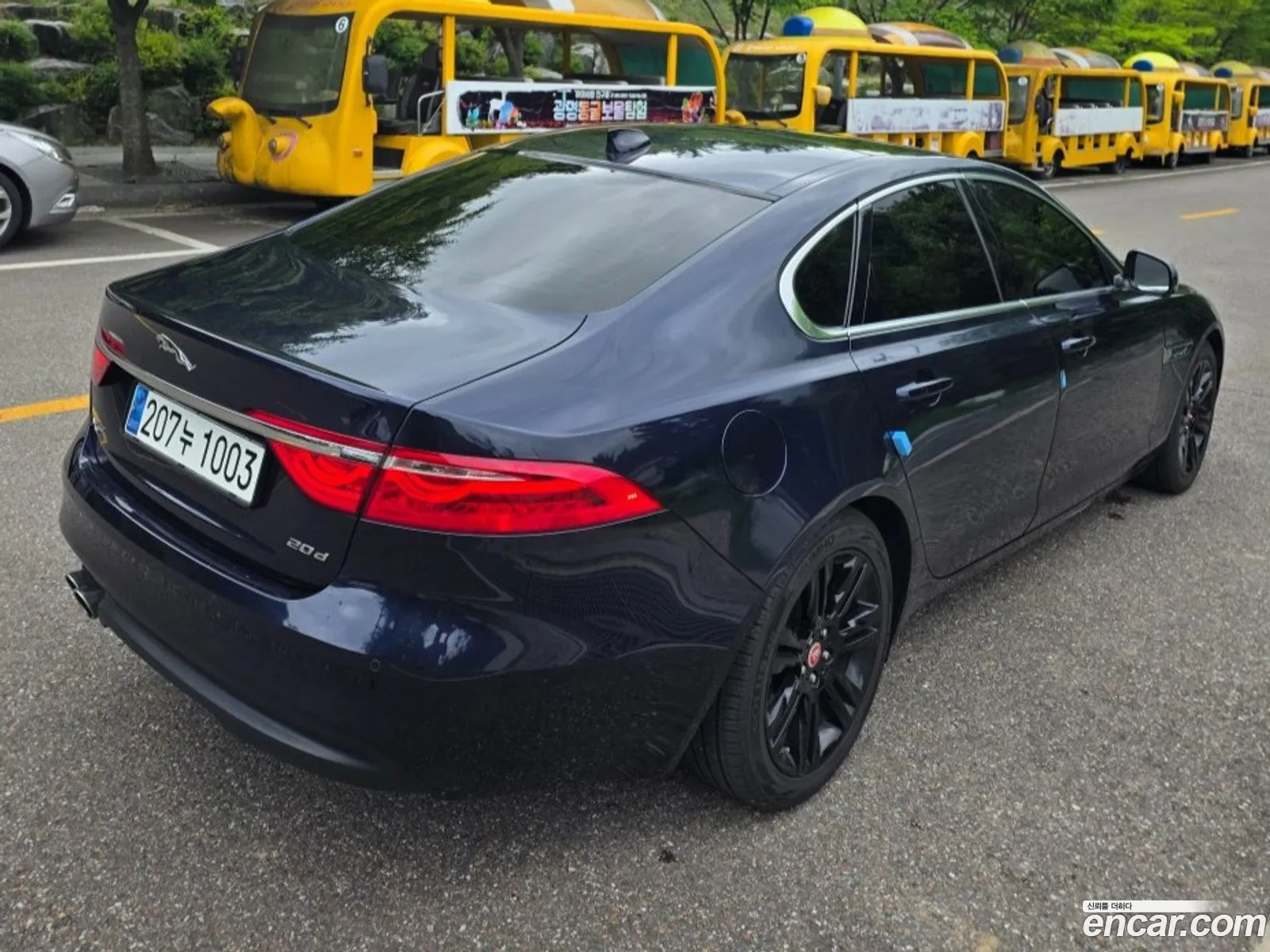 Jaguar XF 2017 — 7