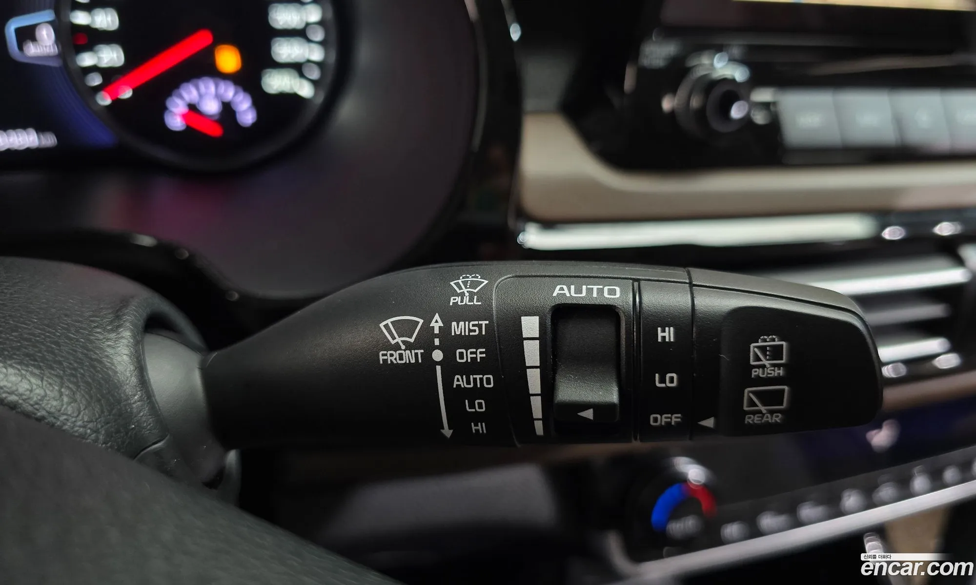 Kia Seltos 2019 KNAET812GLK013483 — 25