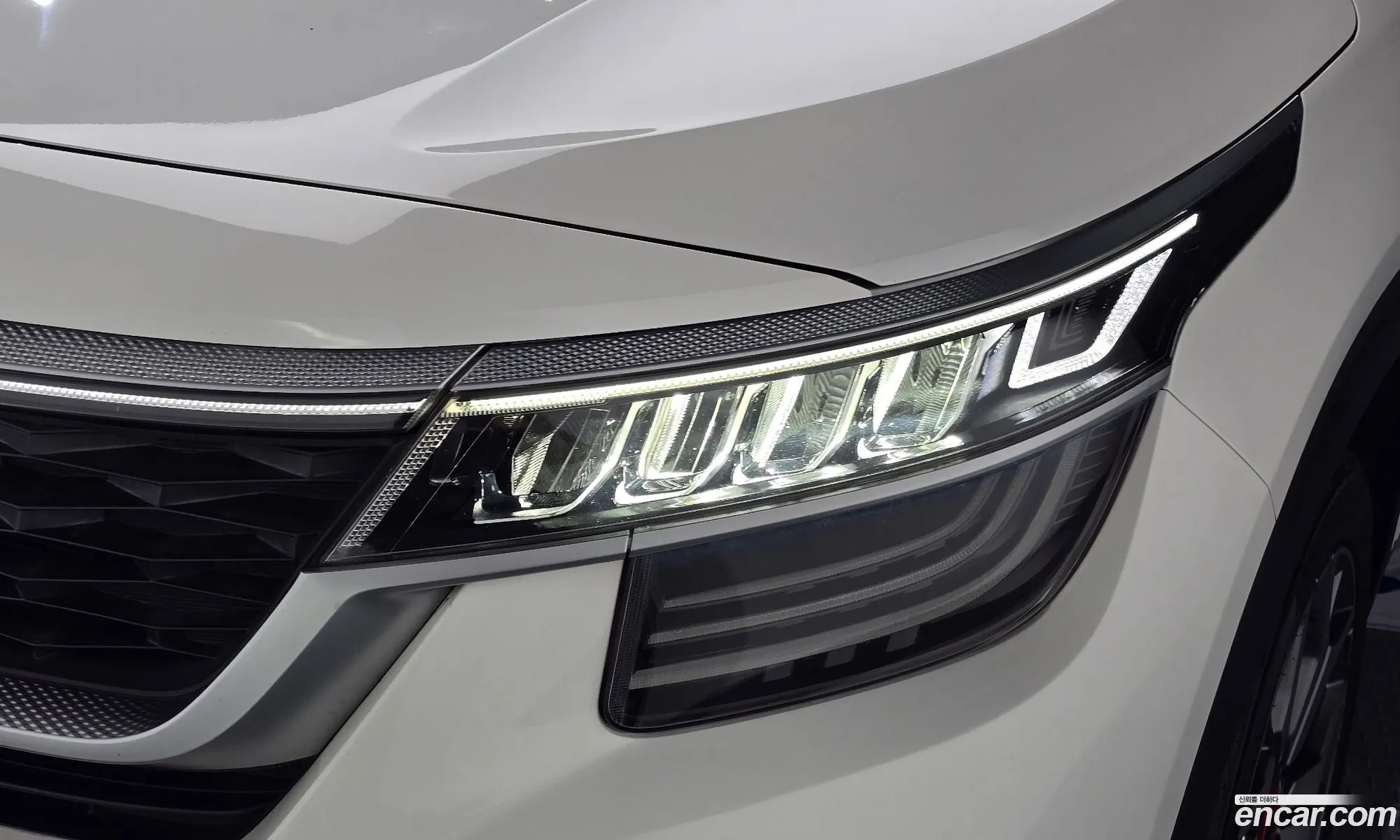 Kia Seltos 2019 KNAET812GLK013483 — 30