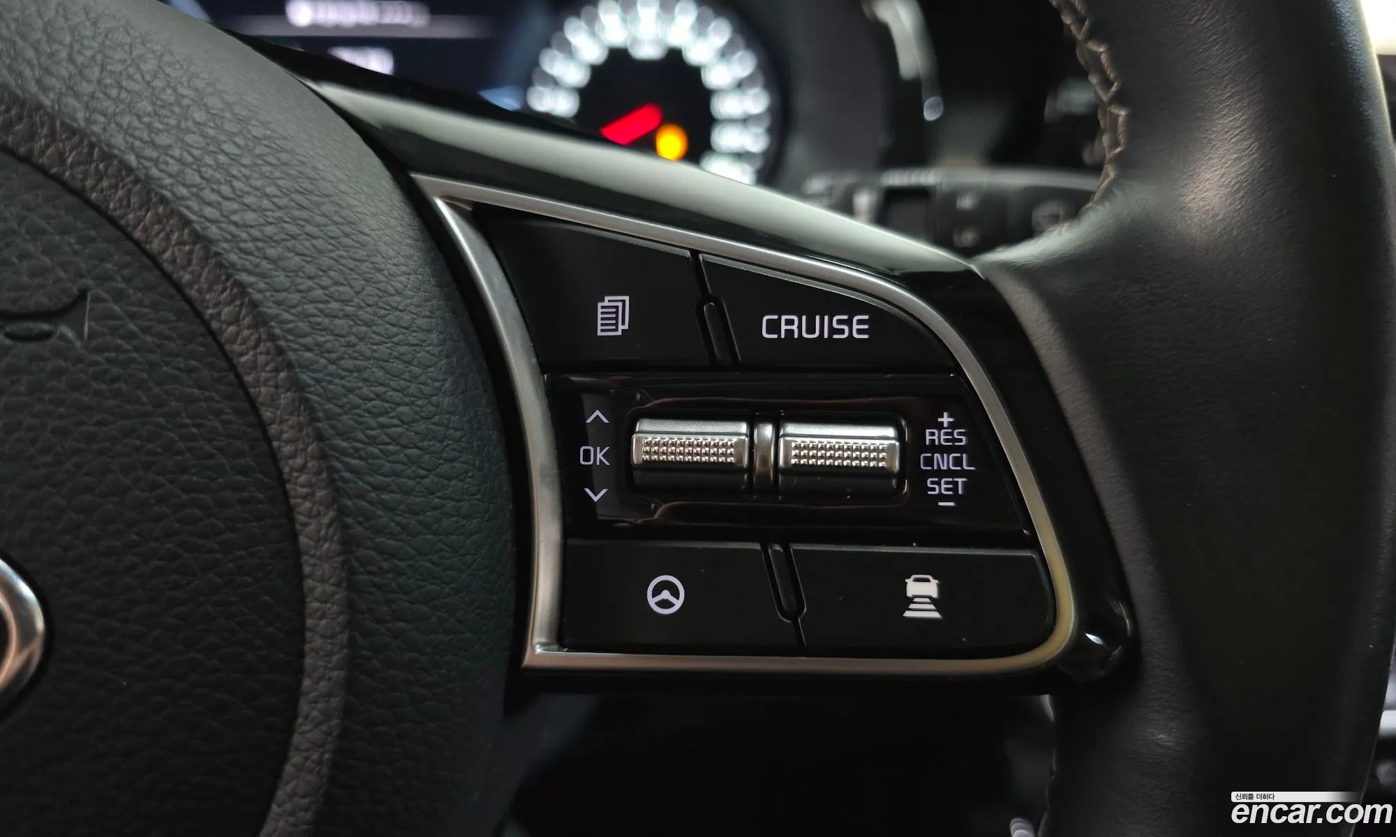 Kia Seltos 2019 KNAET812GLK013483 — 16