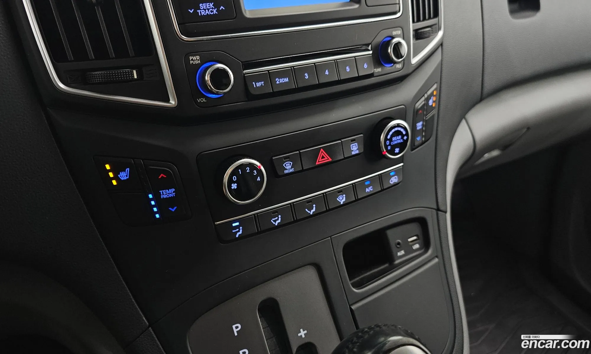 Hyundai Grand Starex 2020 — 11