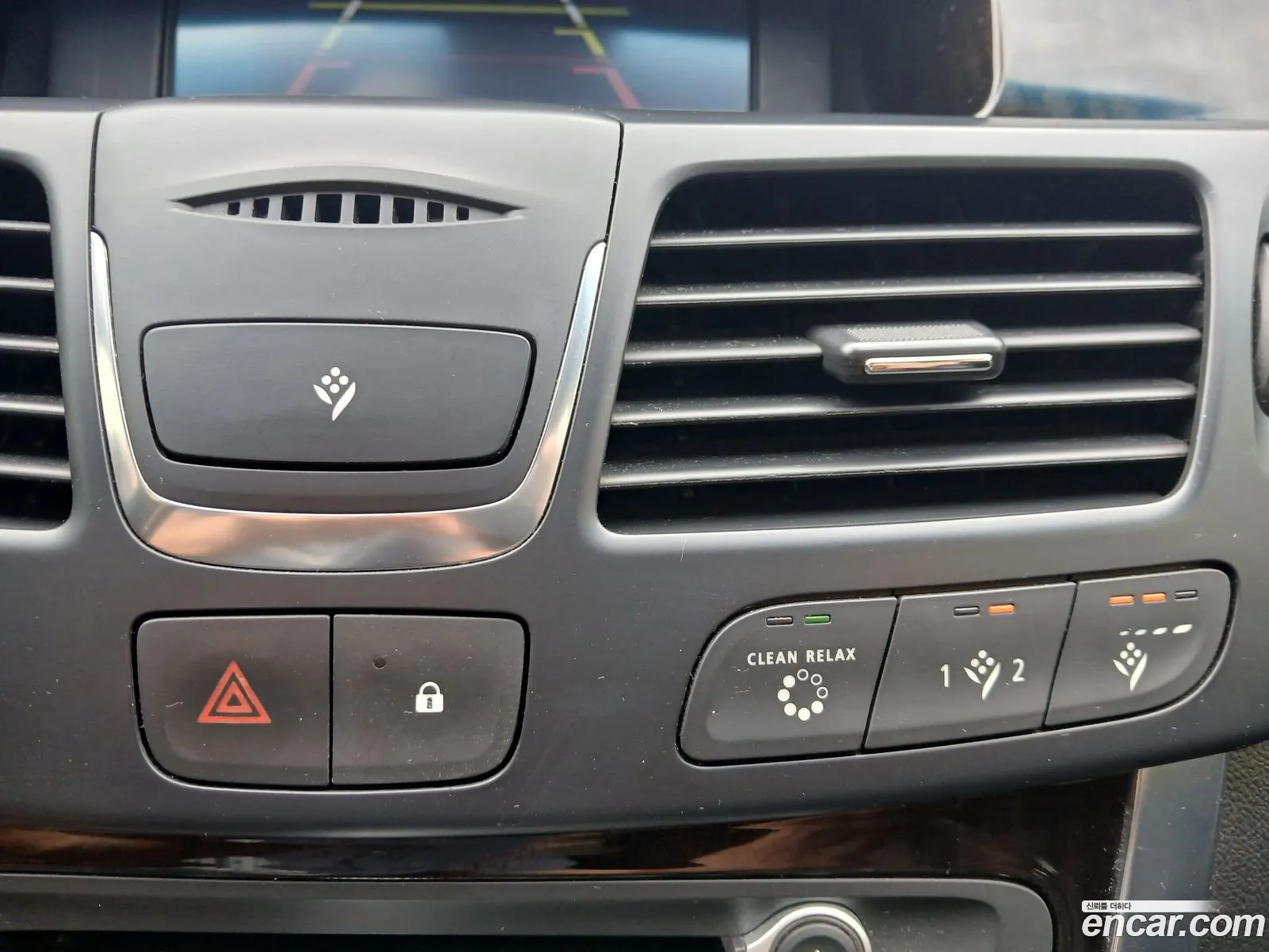 Renault Korea (Samsung) SM5 2011 — 9