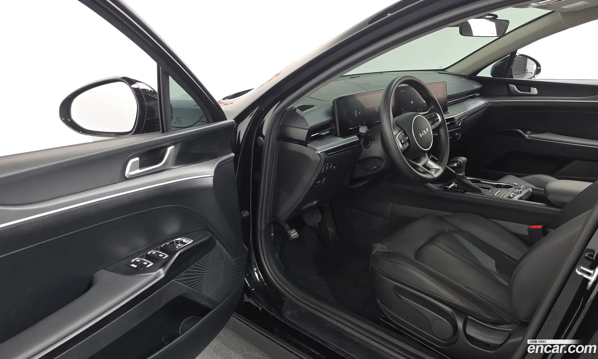 Kia K5 2024 — 25