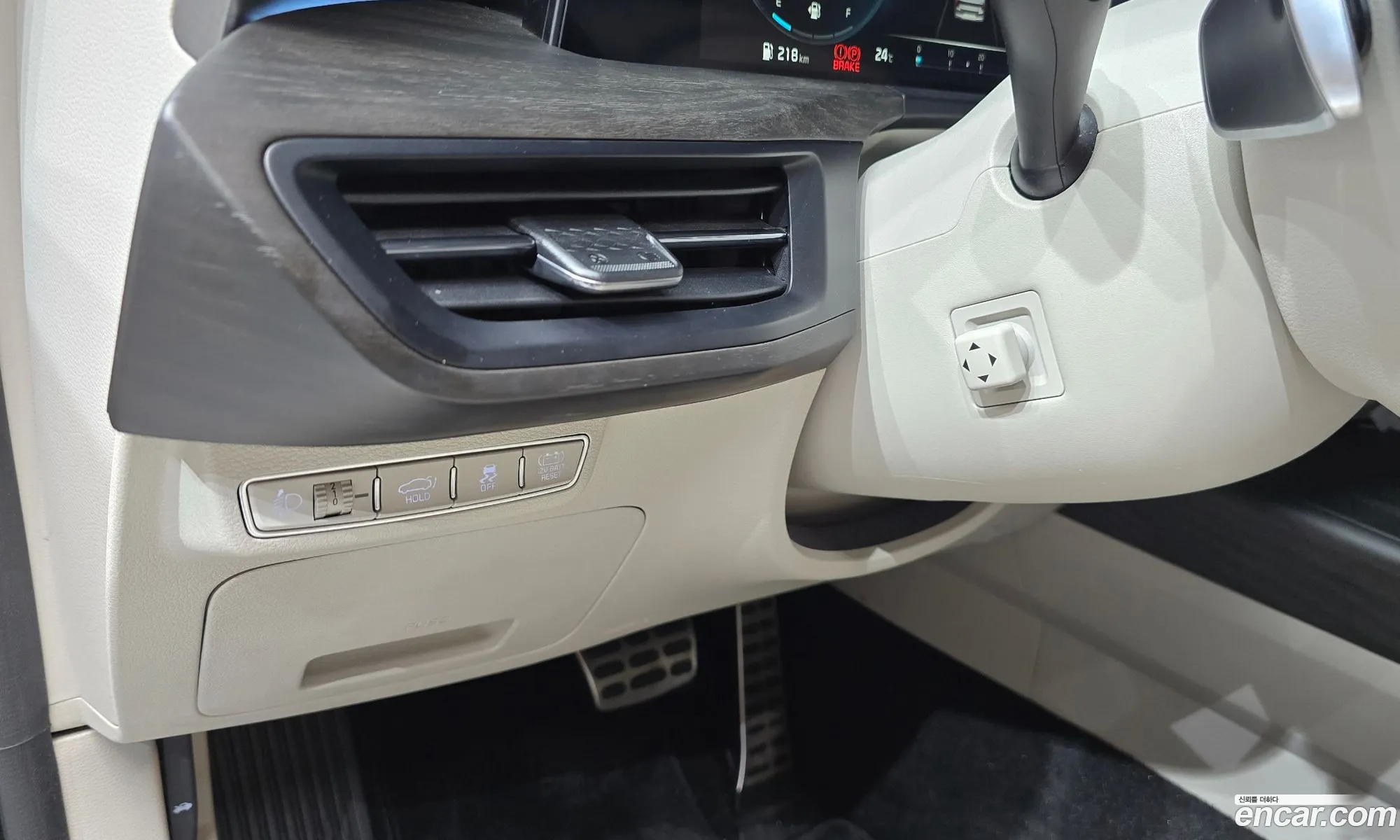Kia K8 Hybrid 2022 — 15