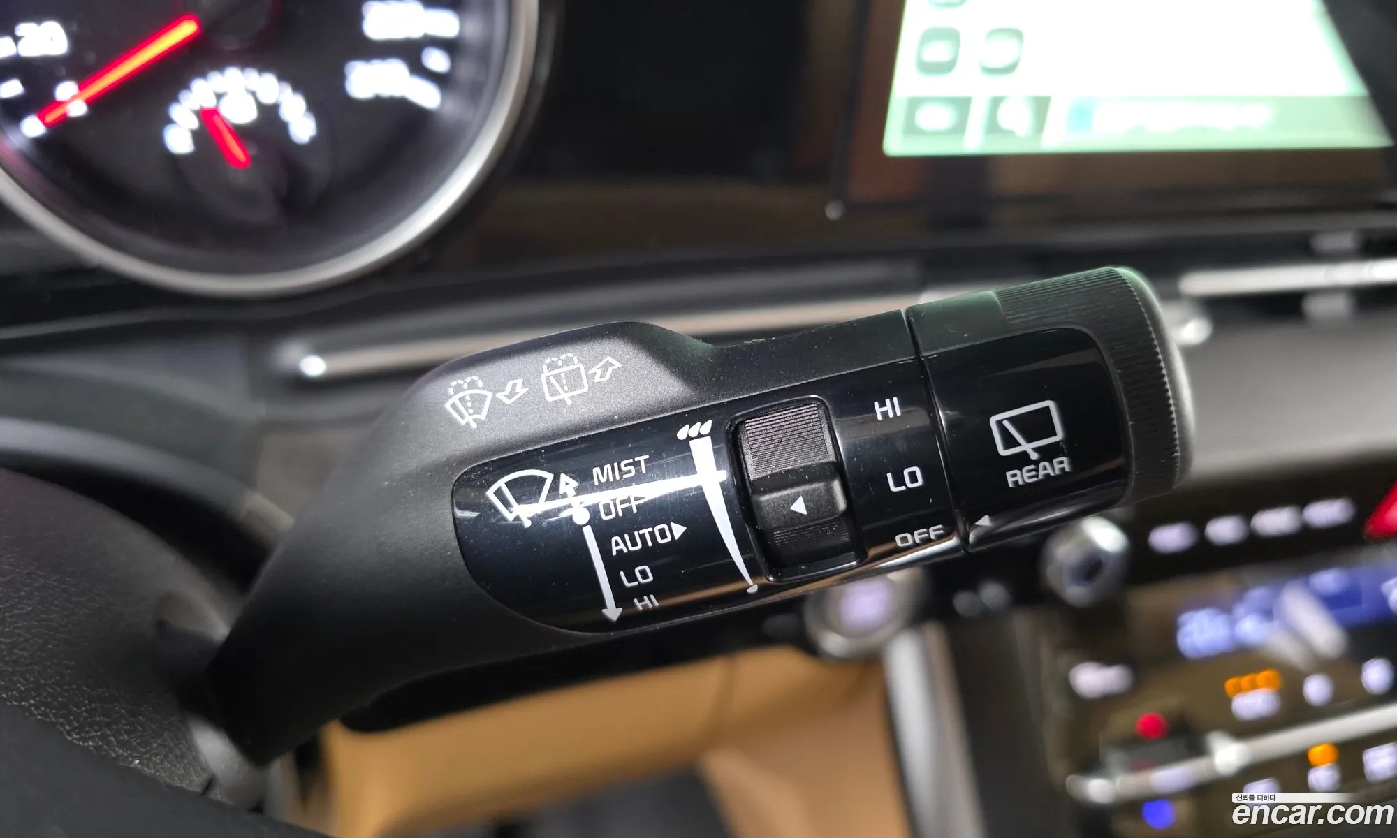 Kia Carnival 2023 KNANB81BBPS337620 — 31