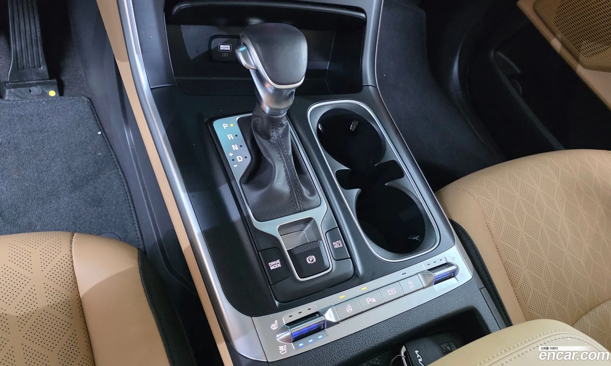 Kia Carnival 2023 KNANB81BBPS337620 — 30