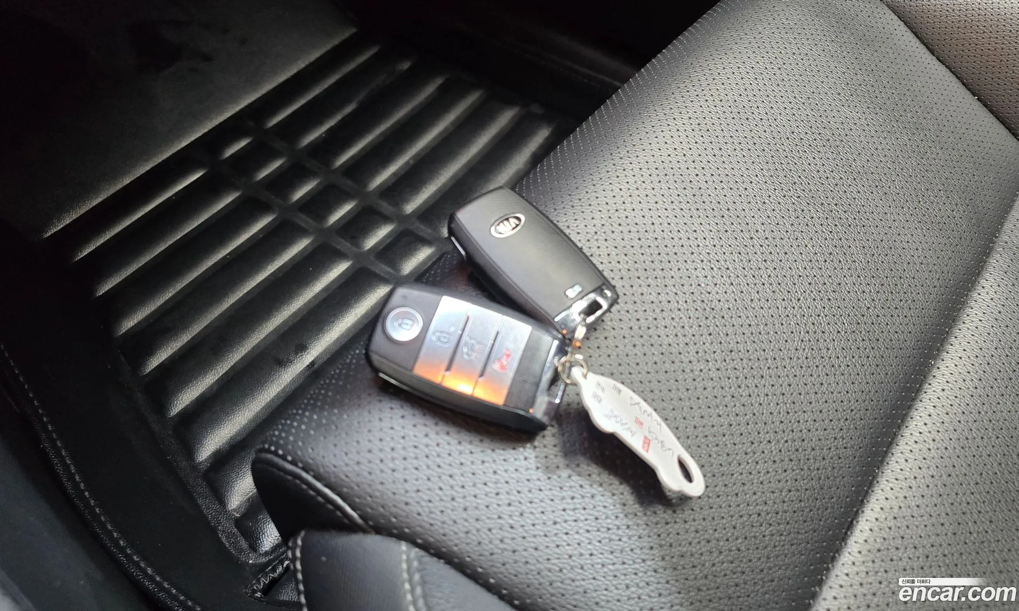 Kia Sportage 2017 KNAP6815GHK280617 — 16