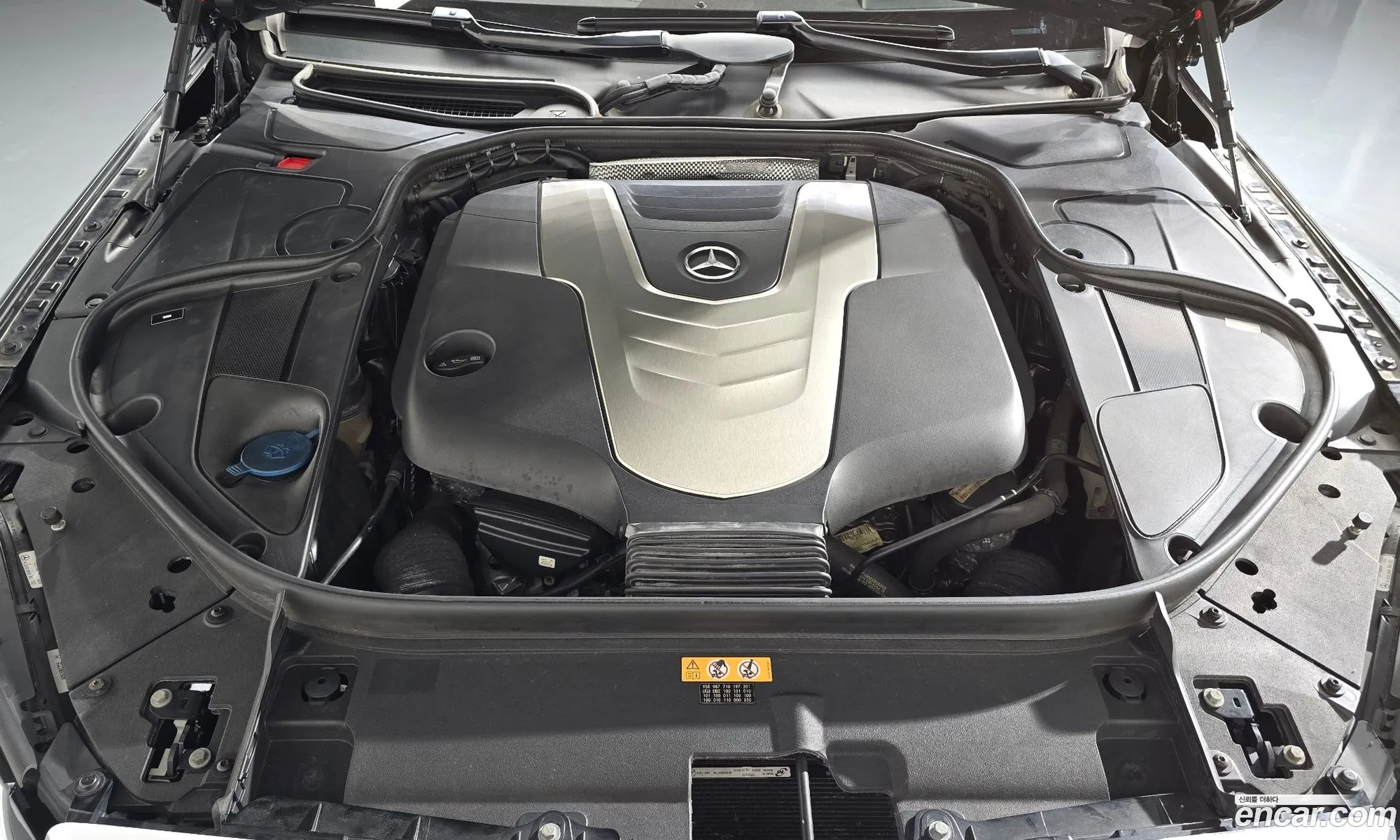 Mercedes-Benz S-Class W222 2017 WDDUG3DB2HA311564 — 16