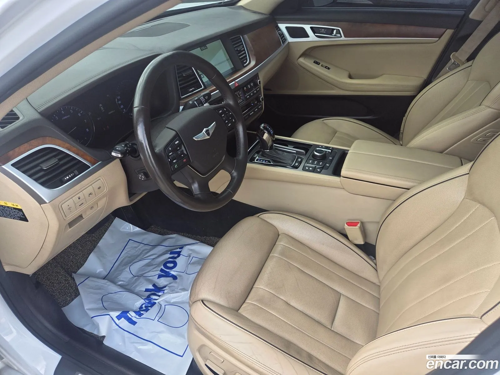 Hyundai Genesis DH 2015 — 14