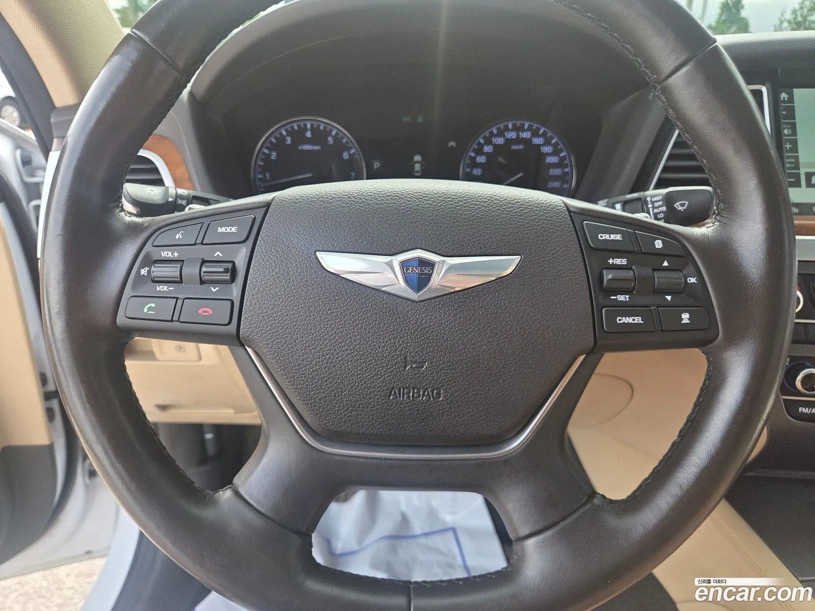 Hyundai Genesis DH 2015 — 8