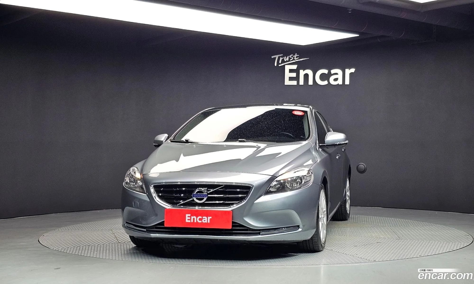 Volvo V40 2015 YV1MV845BF2206564 — 11