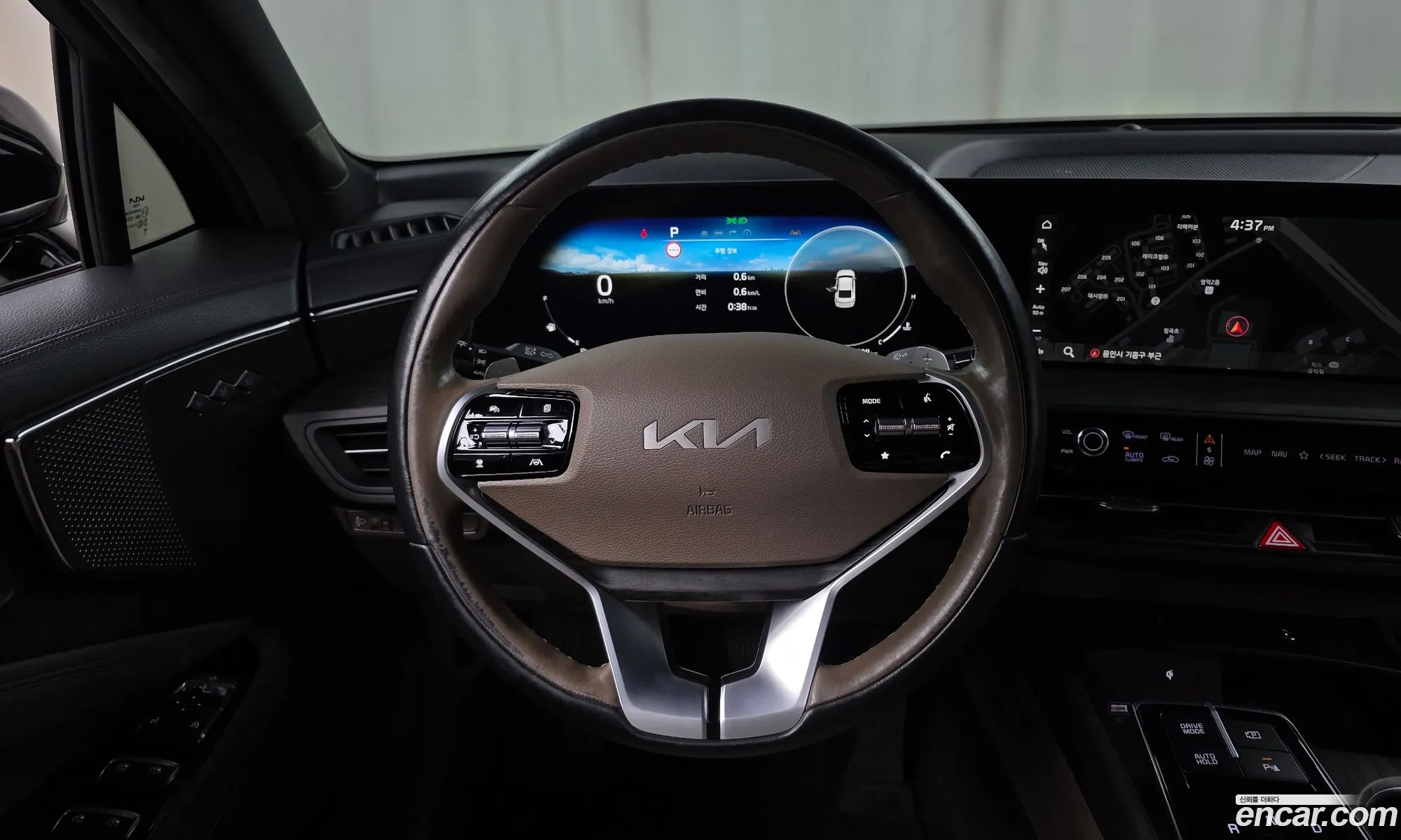 Kia K8 2021 KNAM441DBNA012596 — 10