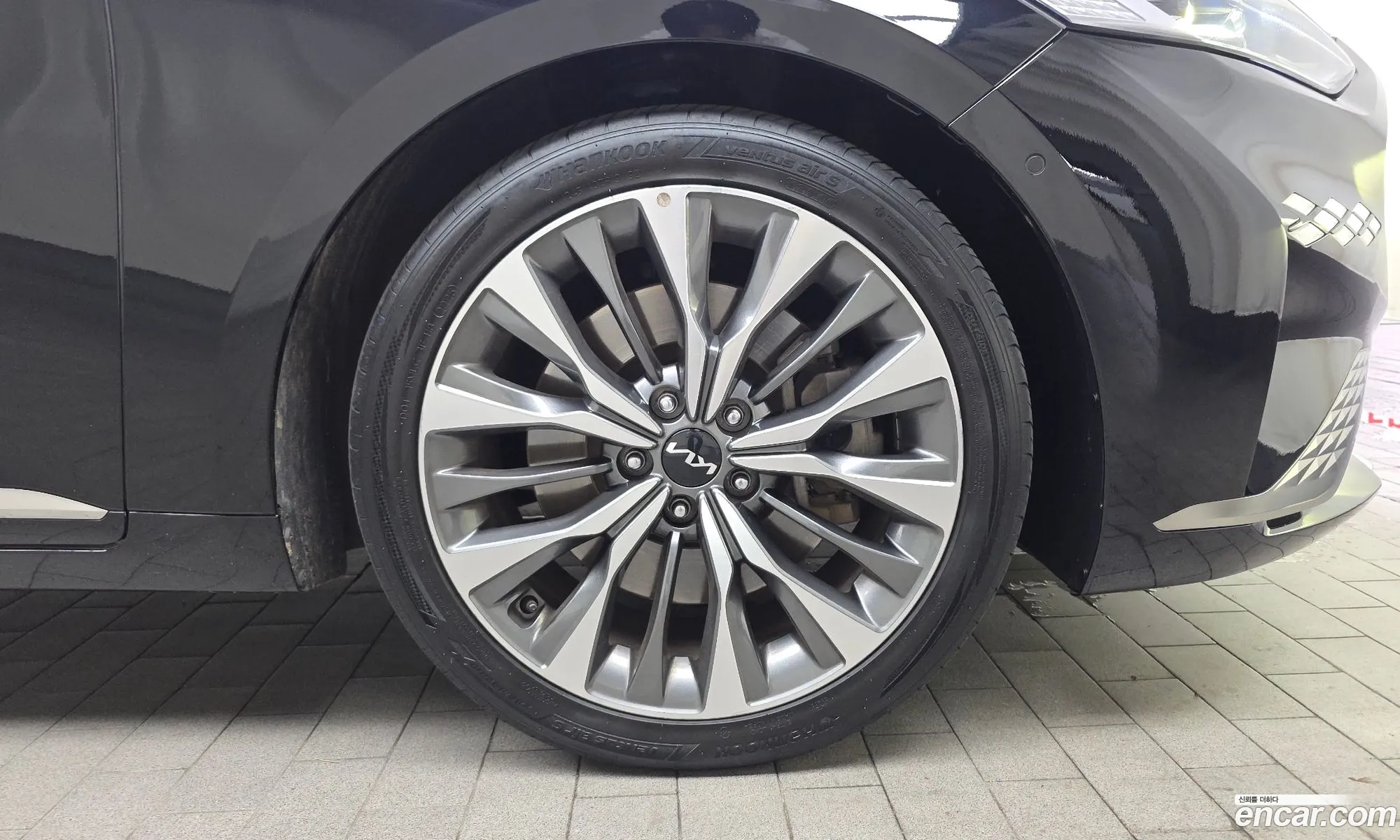 Kia K8 2021 KNAM441DBNA012596 — 4