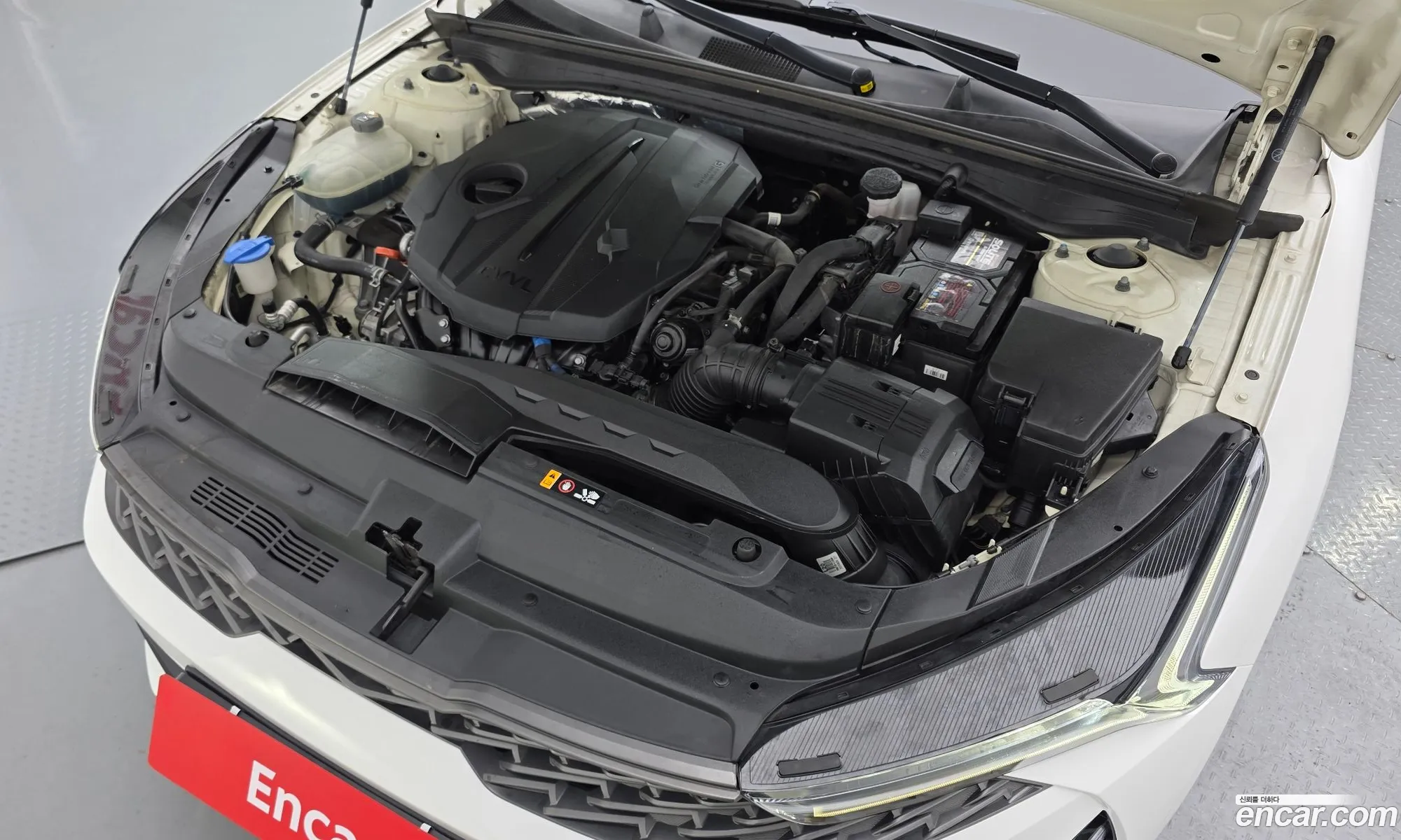Kia K5 2020 KNAG241ABLA051896 — 18