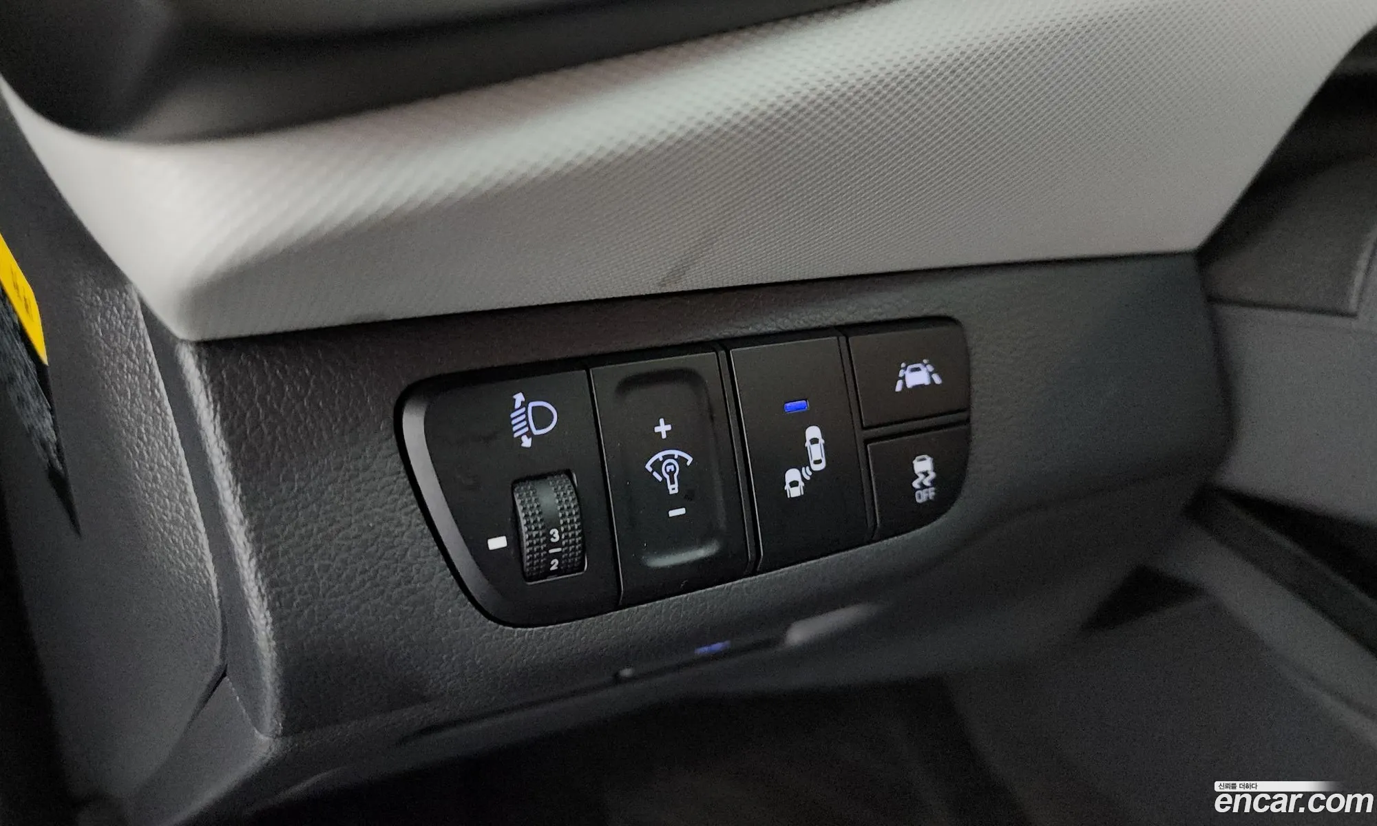 Hyundai Ioniq Hybrid 2020 — 27